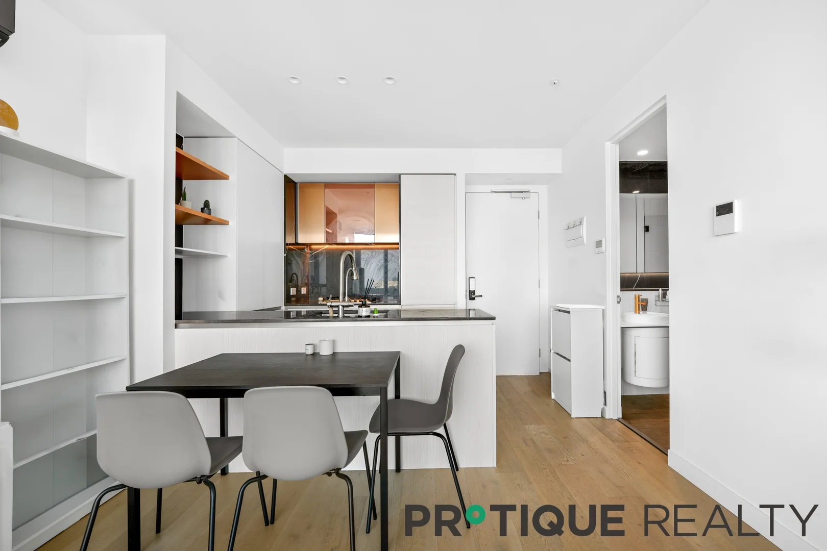 Additional image 2 of 7102/228 La Trobe Street, Melbourne VIC 3000