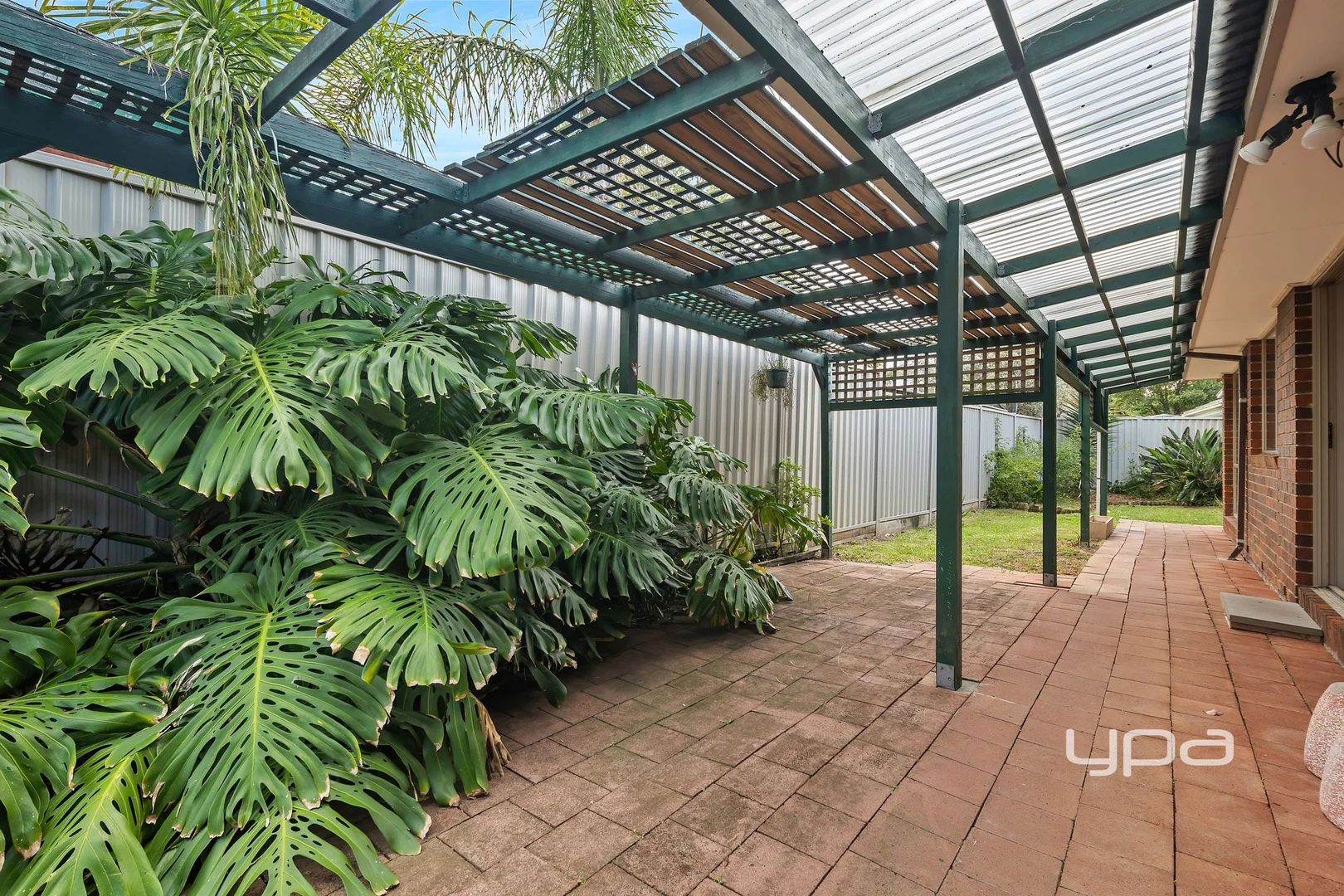 Additional image 16 of 7 Harness Court, Sydenham VIC 3037
