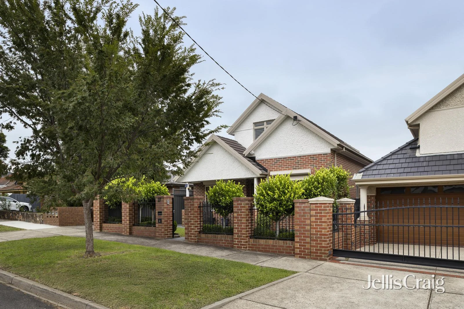 27 Charles Street, Preston VIC 3072