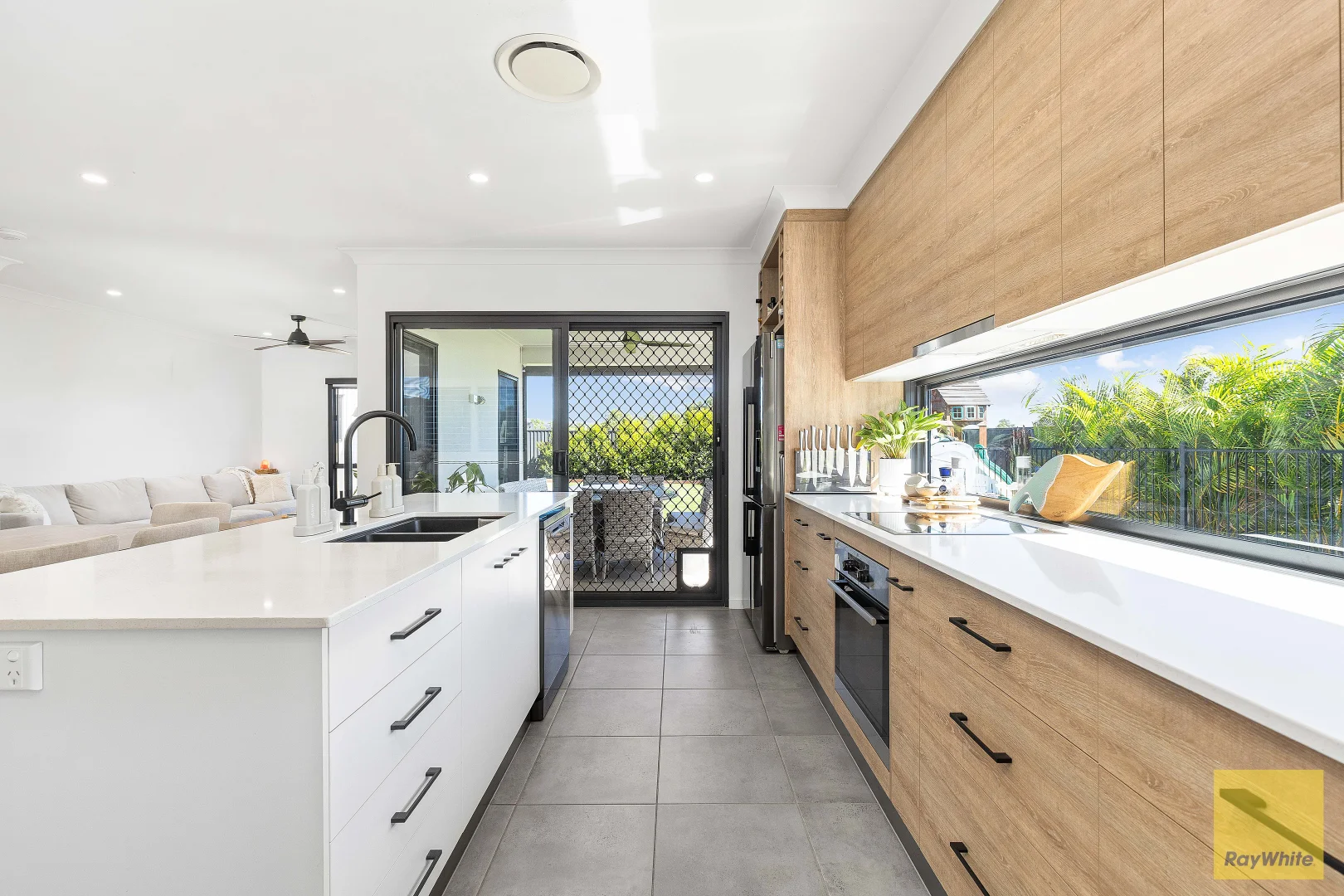 Additional image 5 of 28 Longford Street, Emerald QLD 4720