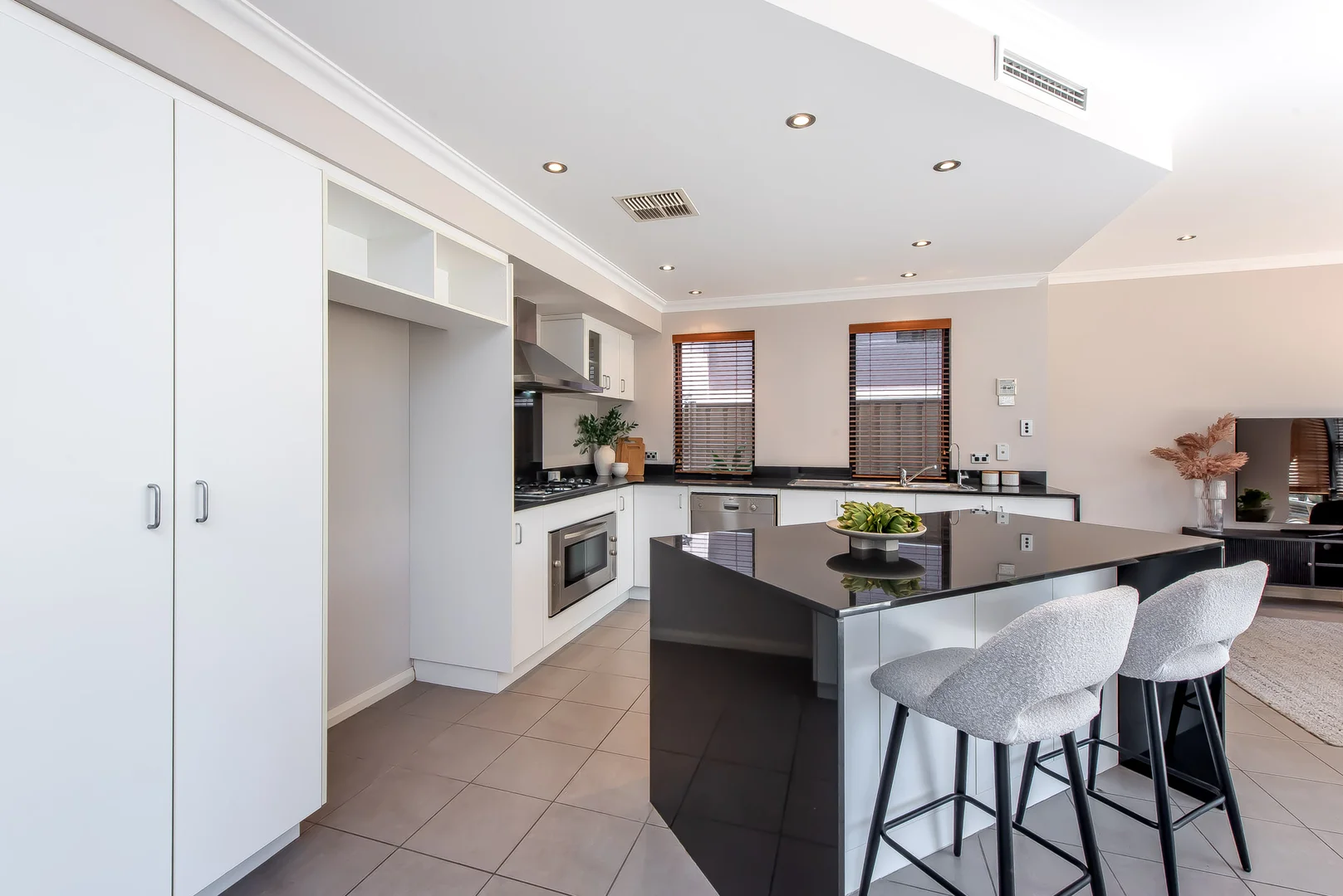 Additional image 11 of 15A Calais Road, Scarborough WA 6019