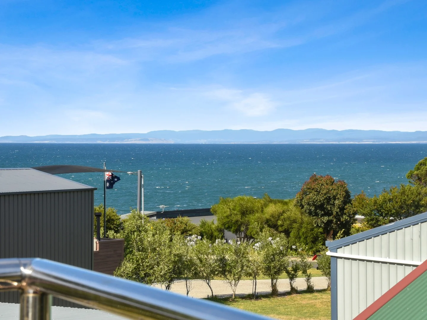 1/26 Oyster Bay Court, Coles Bay TAS 7215