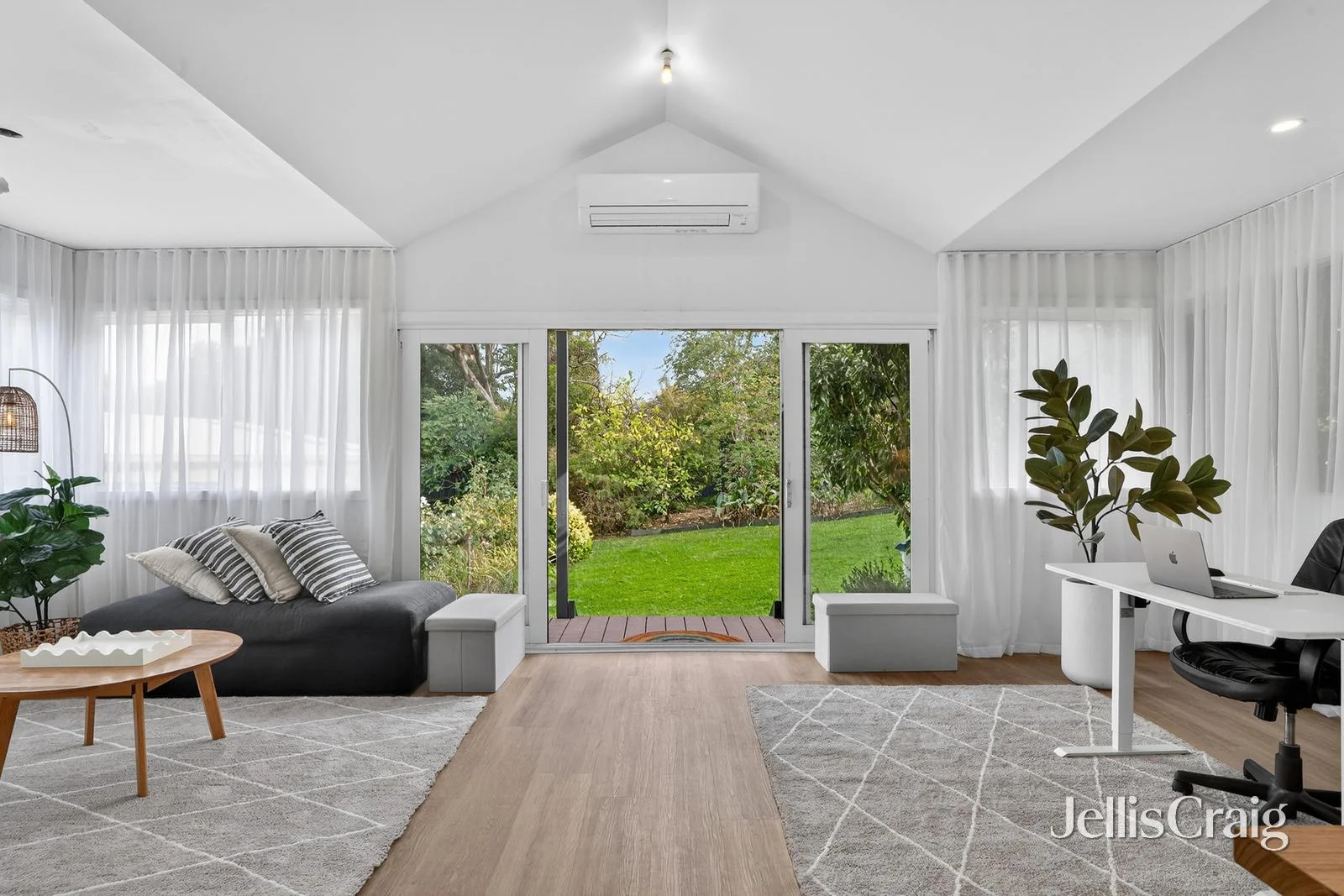Additional image 6 of 17 Wyuna Walk, Mooroolbark VIC 3138