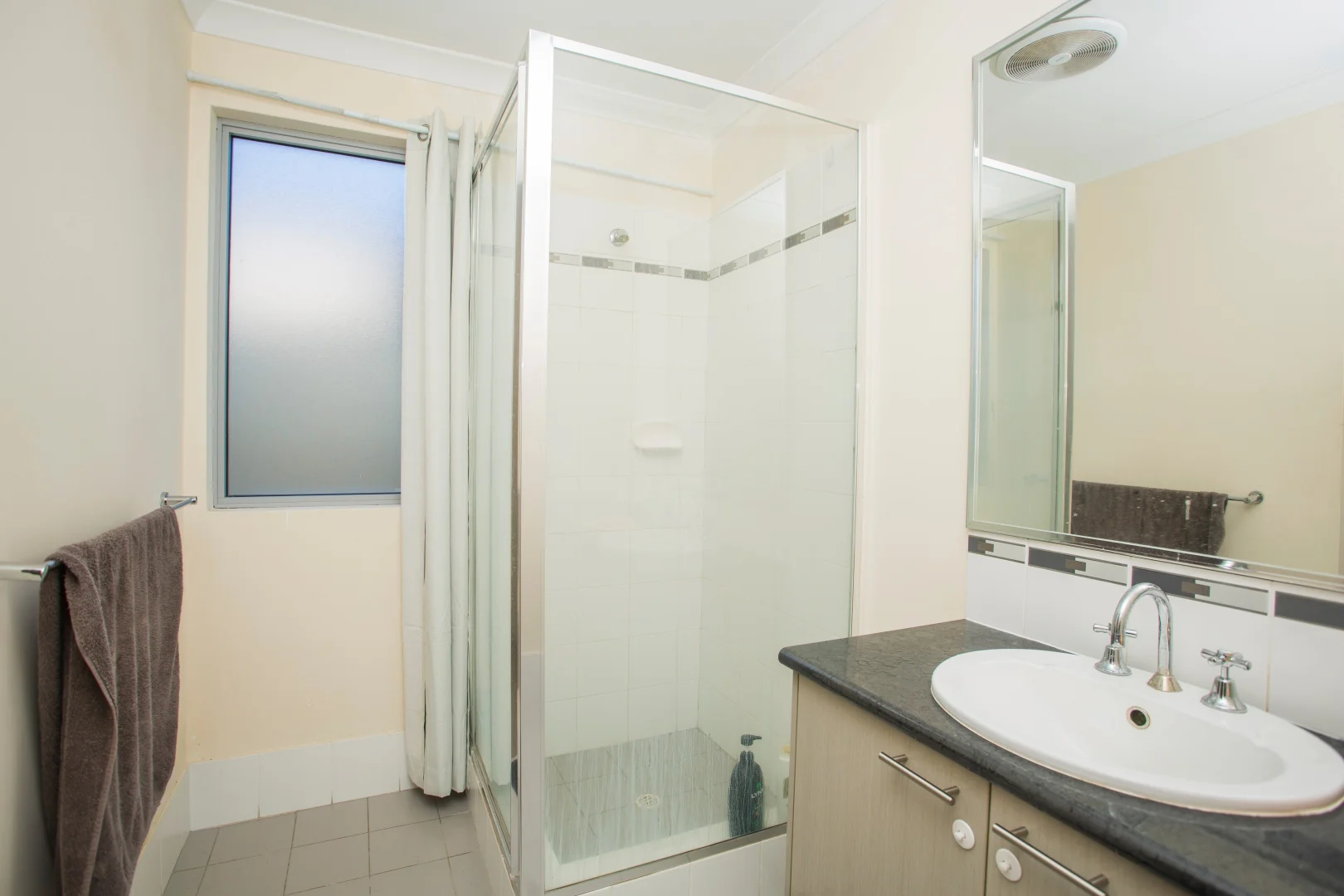 Additional image 19 of 9 Birch Rd, Aubin Grove WA 6164
