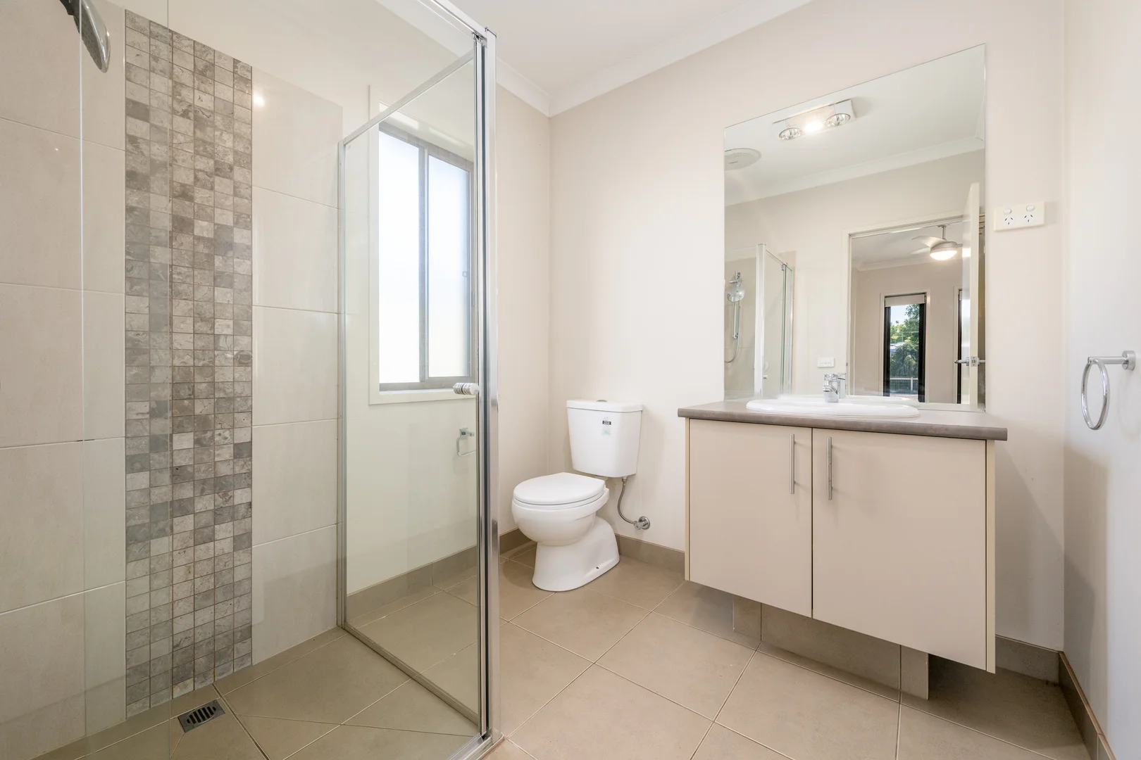 Additional image 8 of 3 Killarney Crescent, Tatura VIC 3616