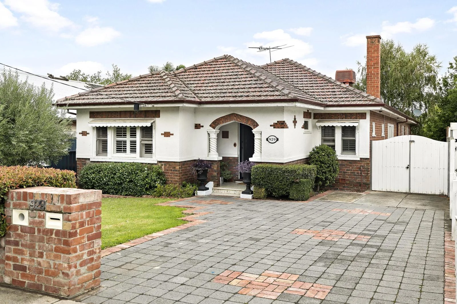 929 Mt Alexander Road, Essendon VIC 3040