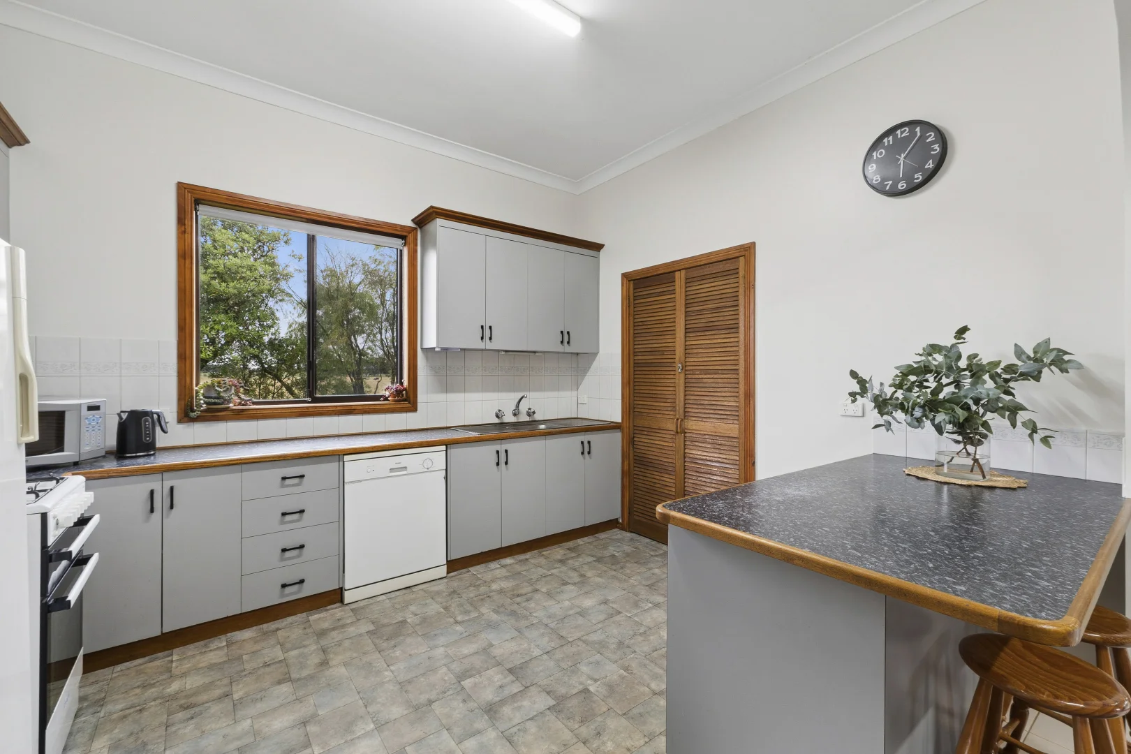 Additional image 11 of 239 Nelsons Road, Elingamite North VIC 3266