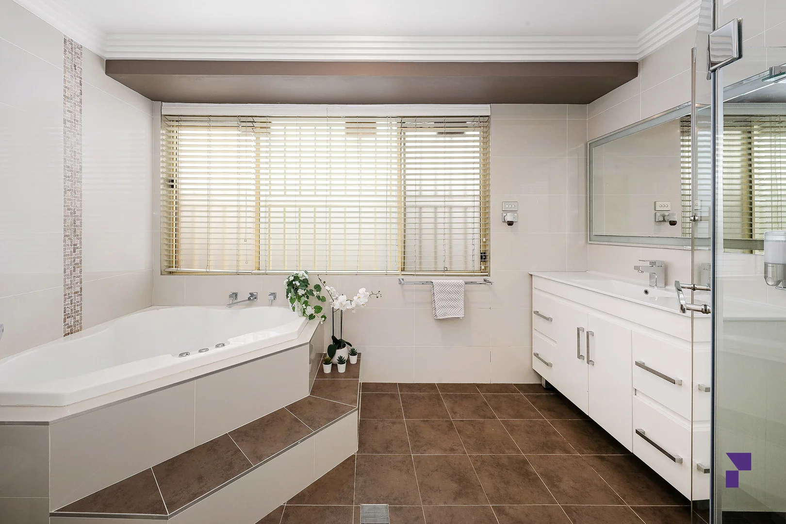 Additional image 8 of 27 Omega Place, Greenacre NSW 2190