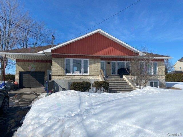 7255 Av. des Perron