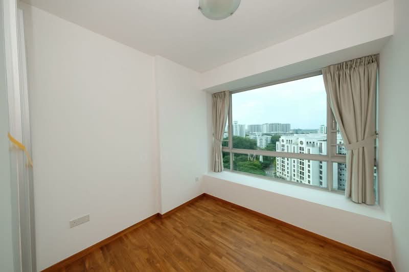 50 Lakeside Drive photo 4
