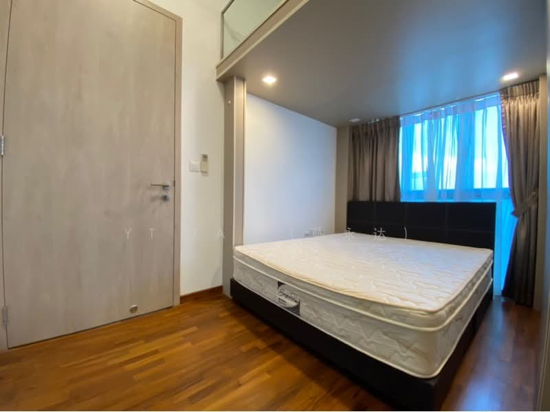 6 Gateway Drive photo 4