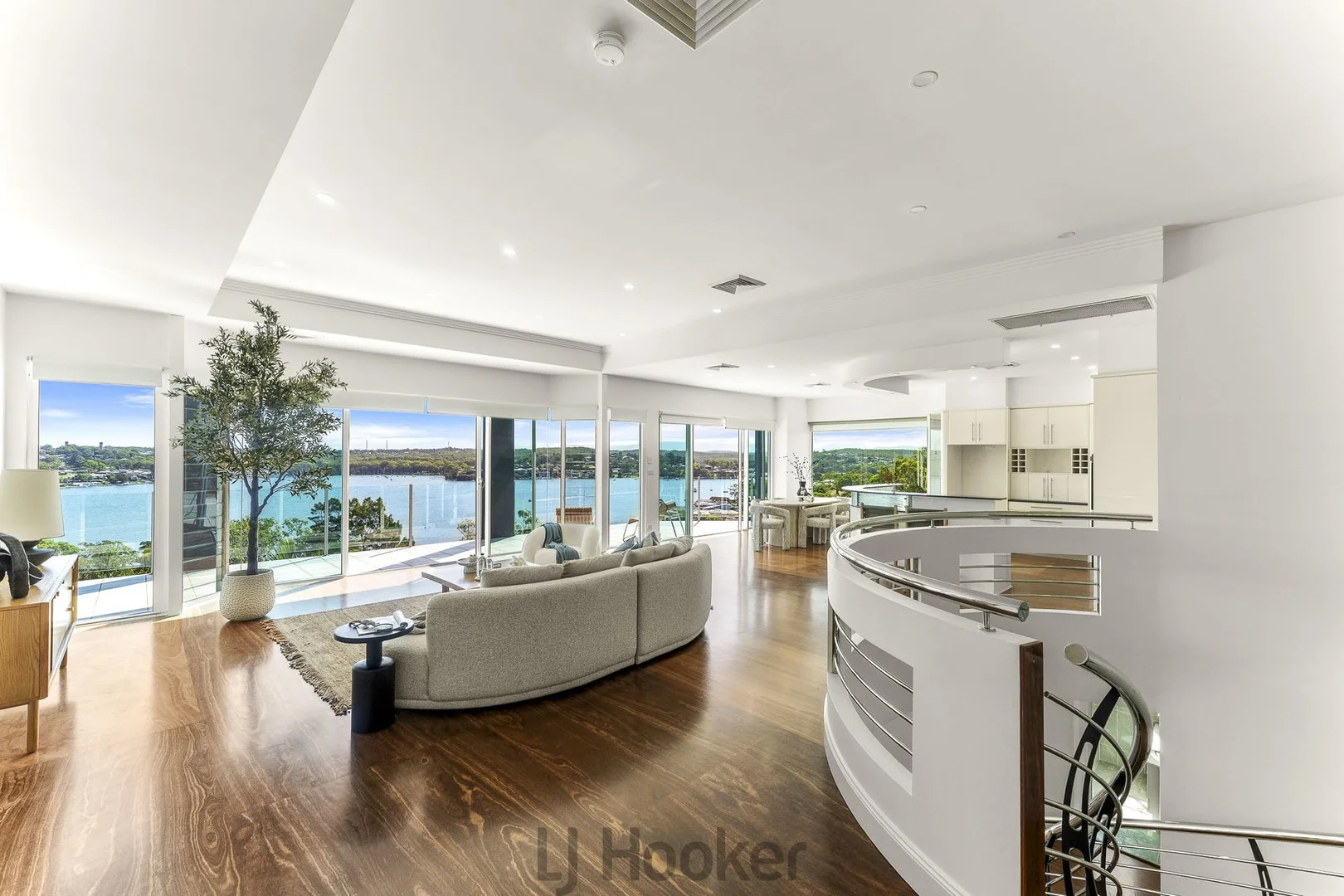 Additional image 2 of 76 Sunlight Parade, Fishing Point NSW 2283