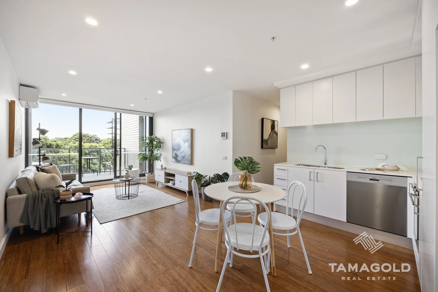 Additional image 3 of 208B/8 Clinch Avenue, Preston VIC 3072