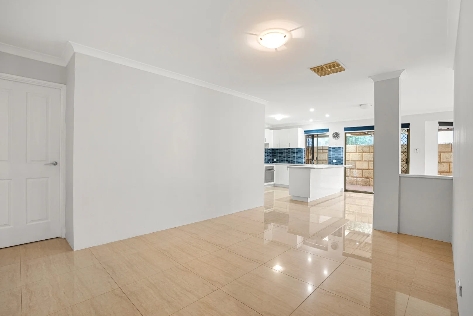 Additional image 8 of 16 Brignell Gardens, Parmelia WA 6167