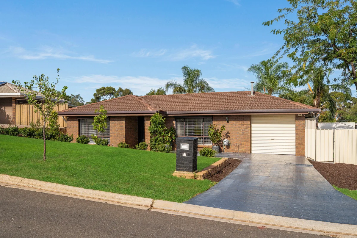 37 Marian Crescent, Hillbank SA 5112