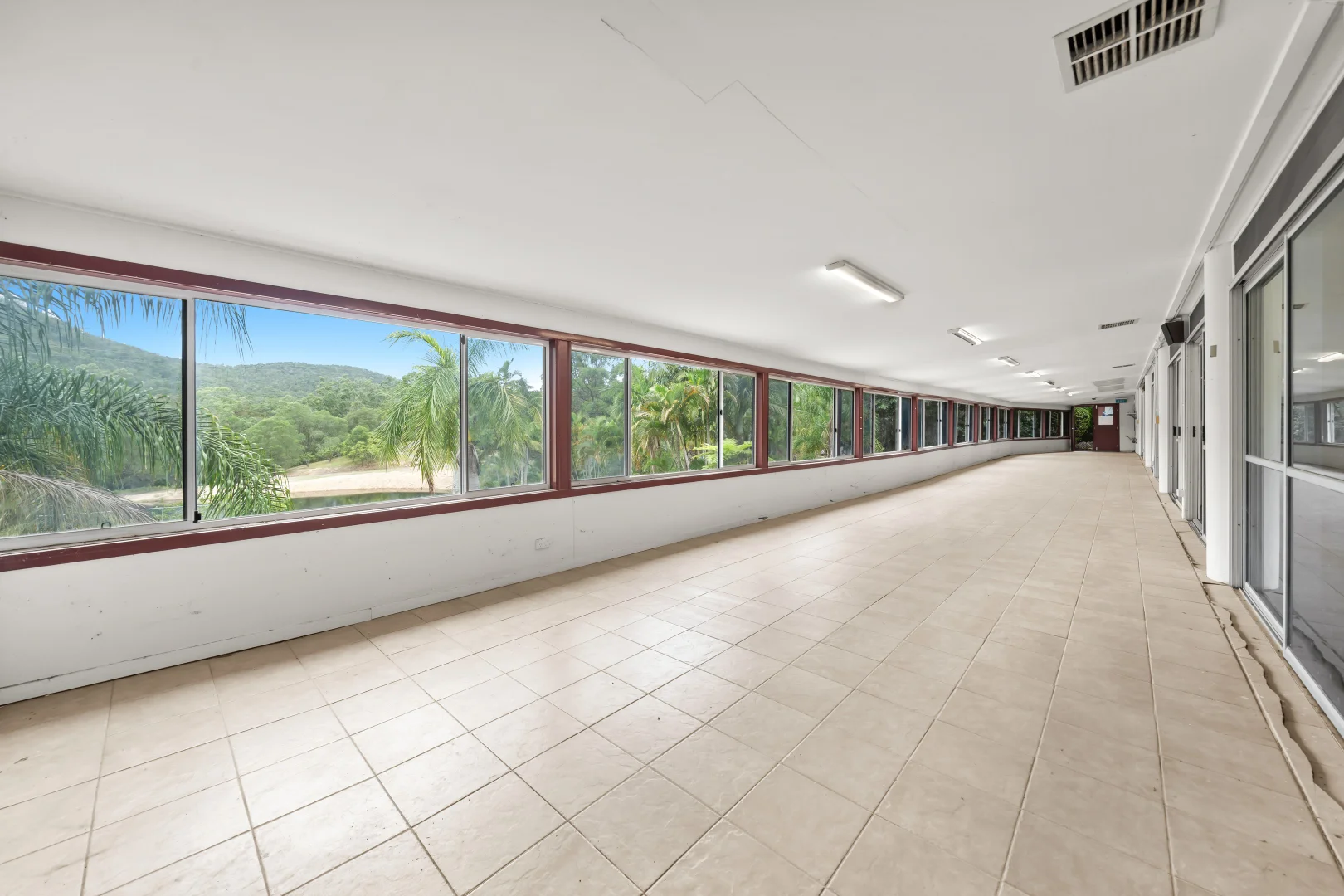 Additional image 13 of 139 Clagiraba Road, Clagiraba QLD 4211