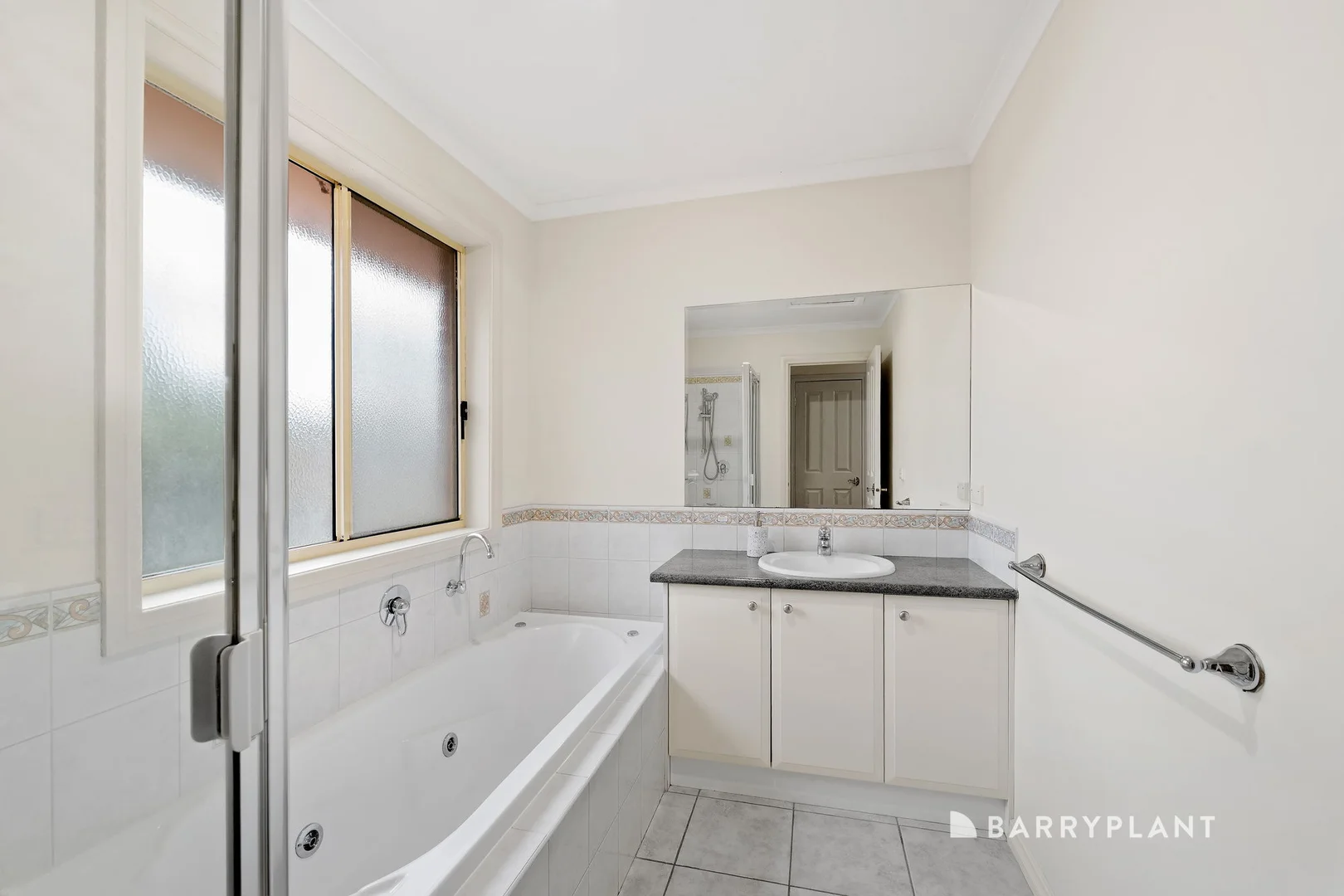 Additional image 10 of 5/4 Leo Close, Wantirna South VIC 3152