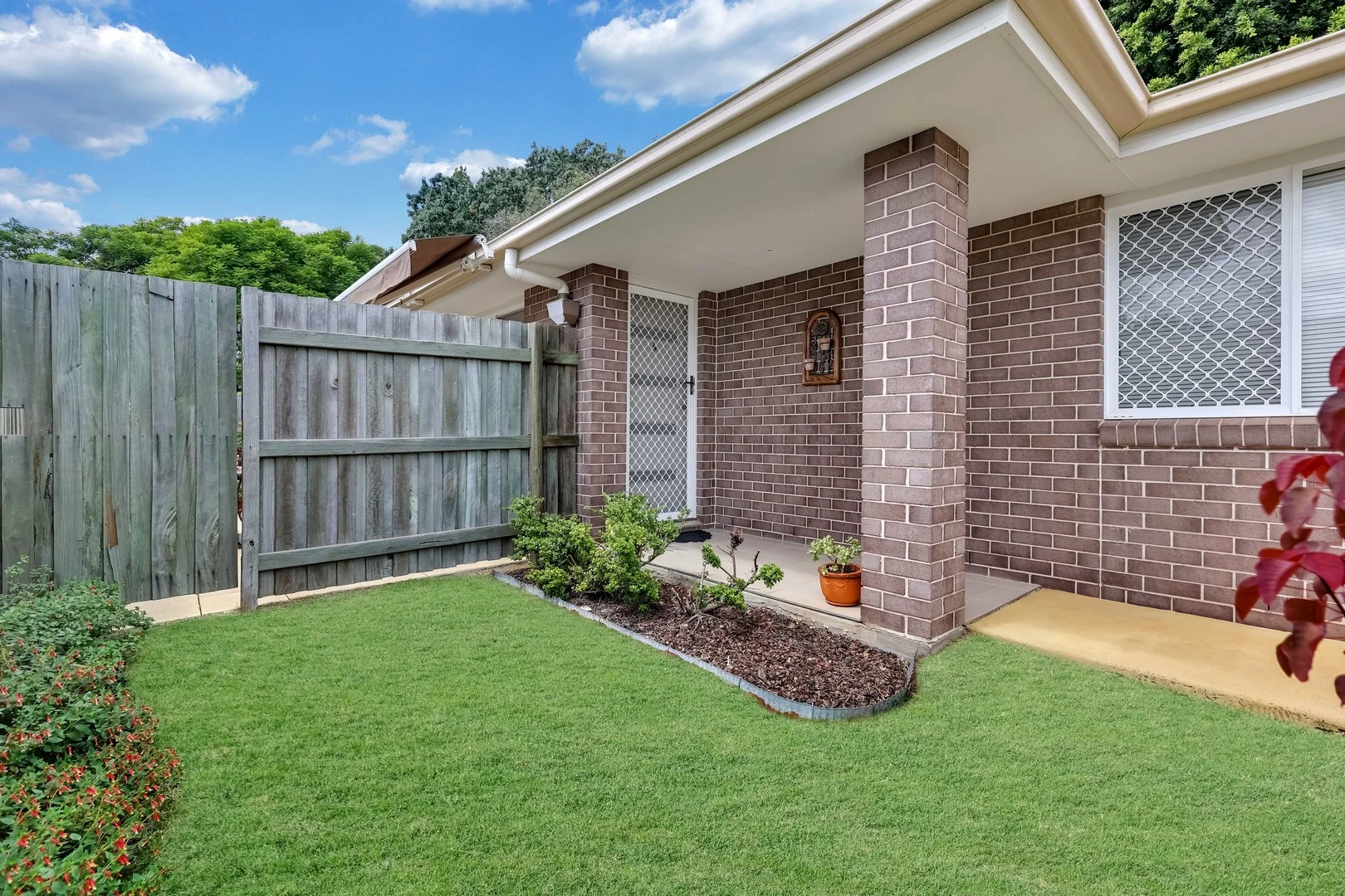 Additional image 3 of 4/194-196 Jellicoe Street, Newtown QLD 4350