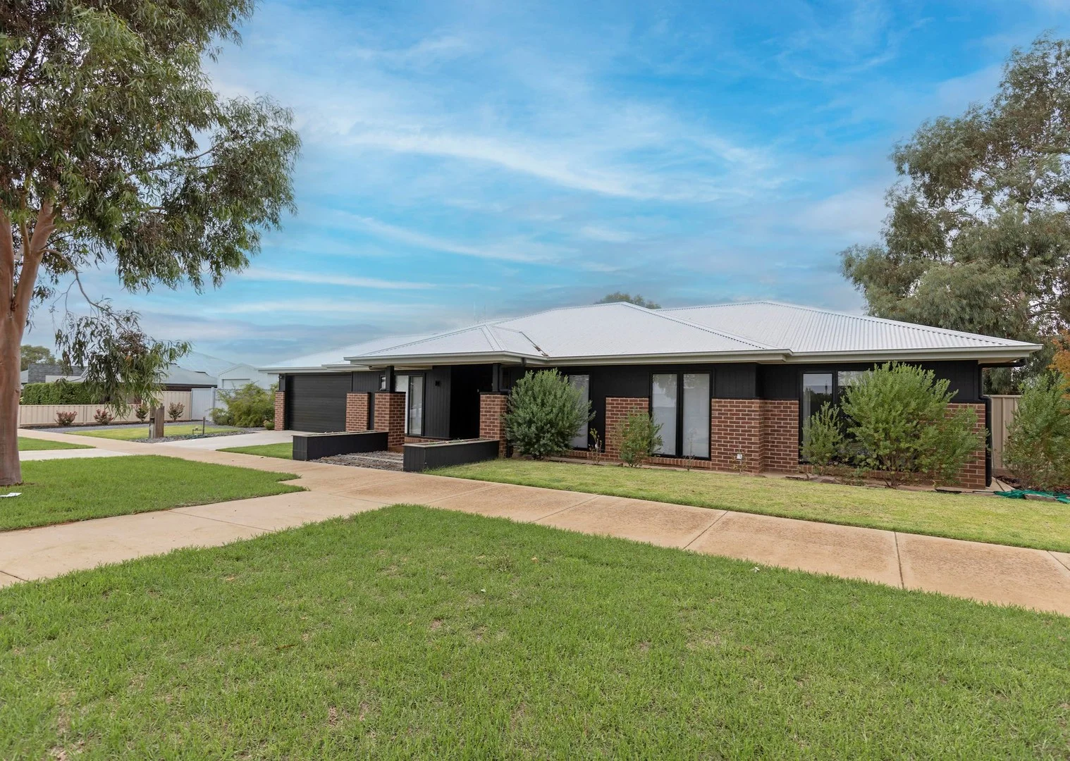 23 Boobialla Drive, Swan Hill VIC 3585