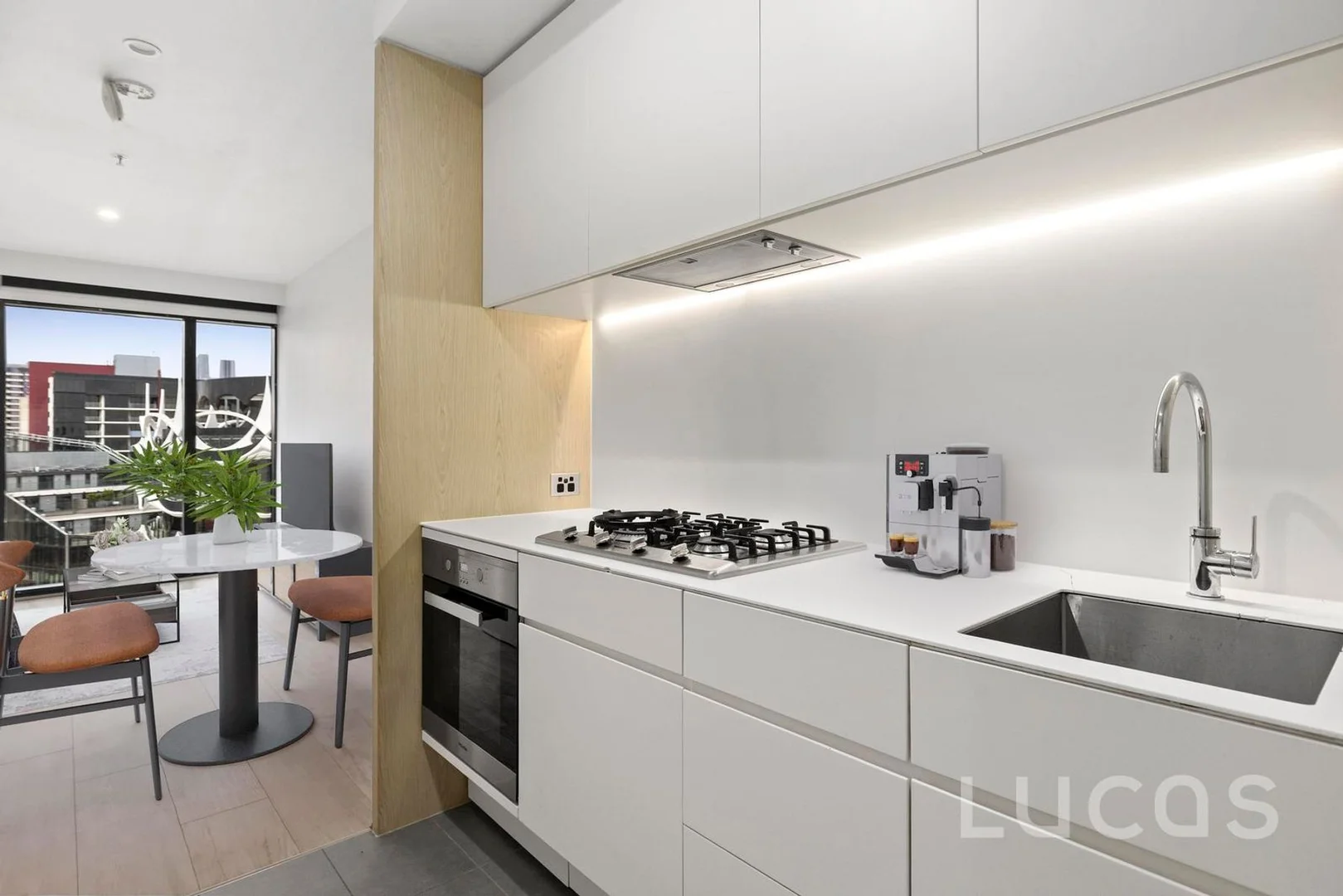 Additional image 3 of 2011/8 Pearl River Road, Docklands VIC 3008