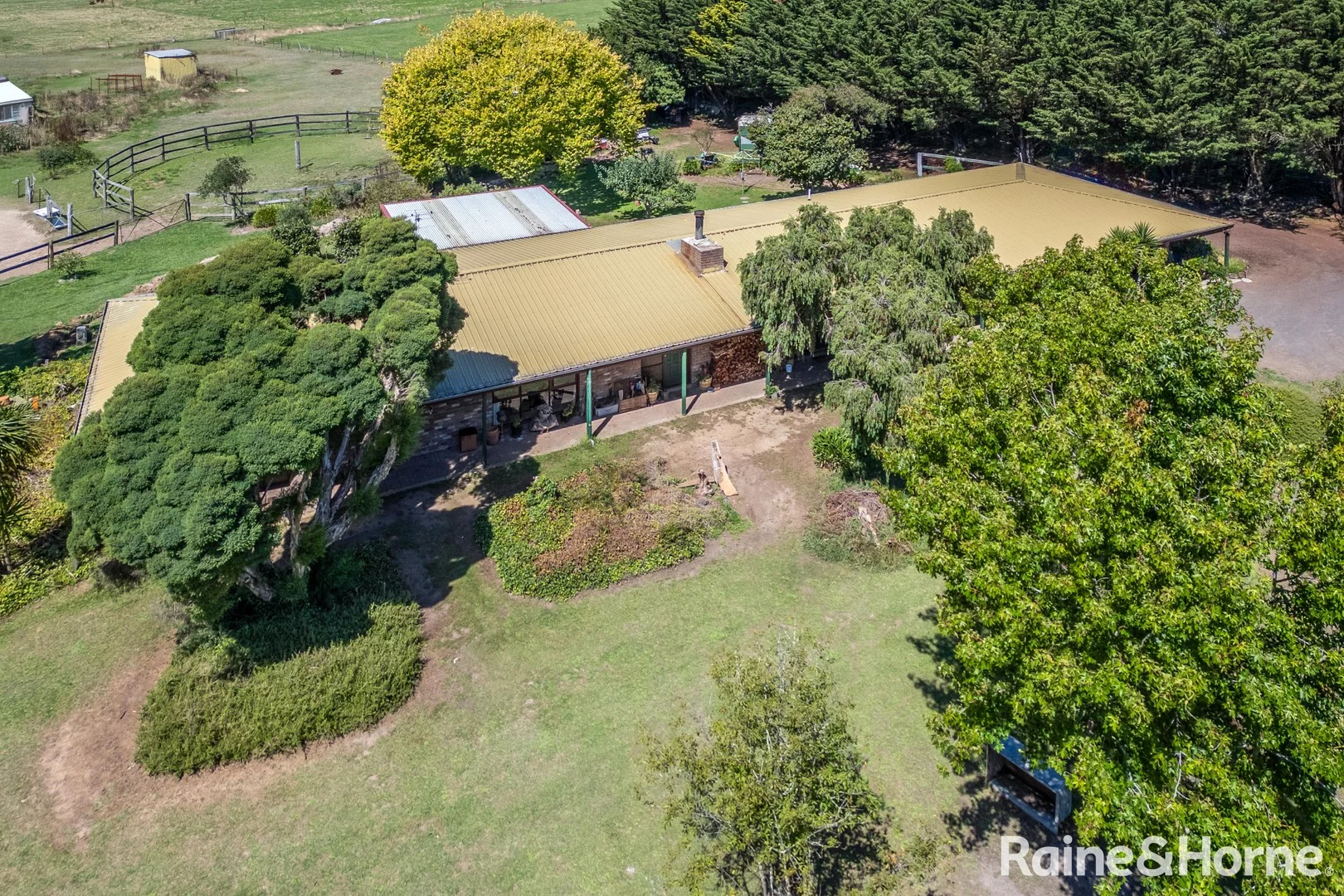 58 Heather Road, Gisborne VIC 3437