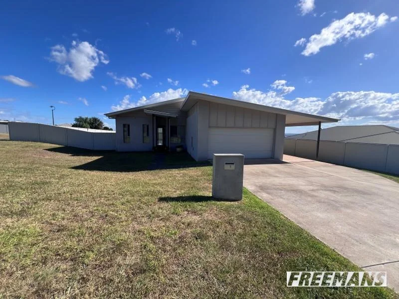 1 Sharon Crescent, Kingaroy QLD 4610