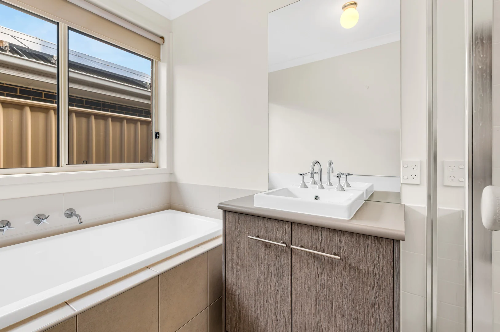 Additional image 13 of 166 Newton Boulevard, Munno Para SA 5115