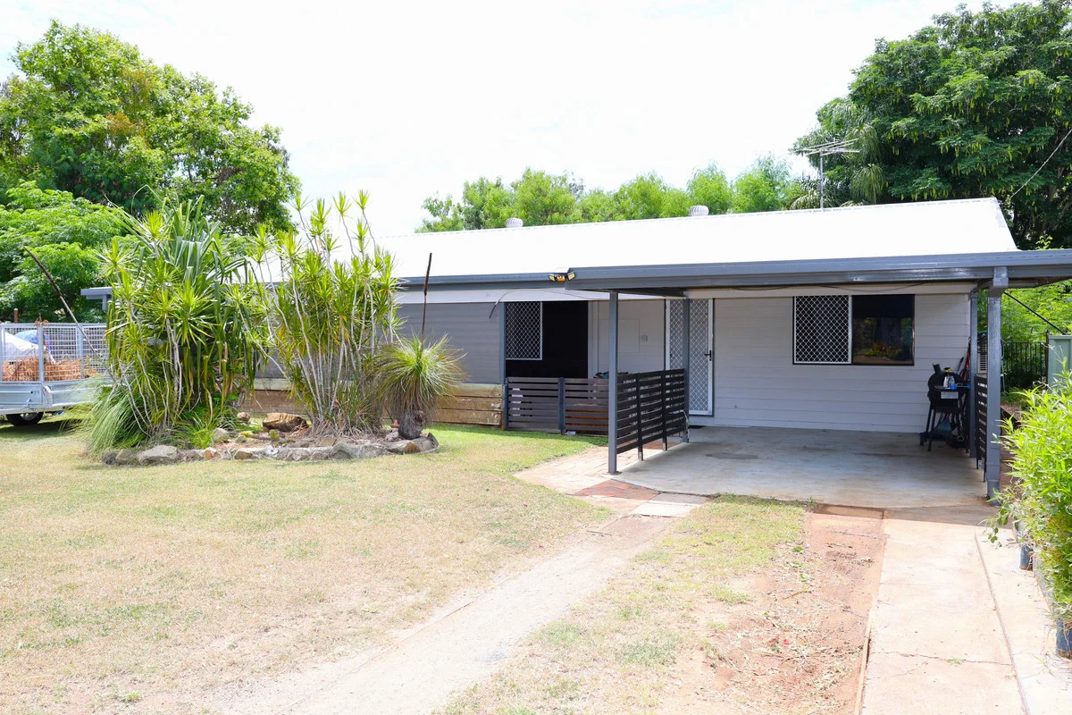 1 Buxton Drive, Gracemere QLD 4702