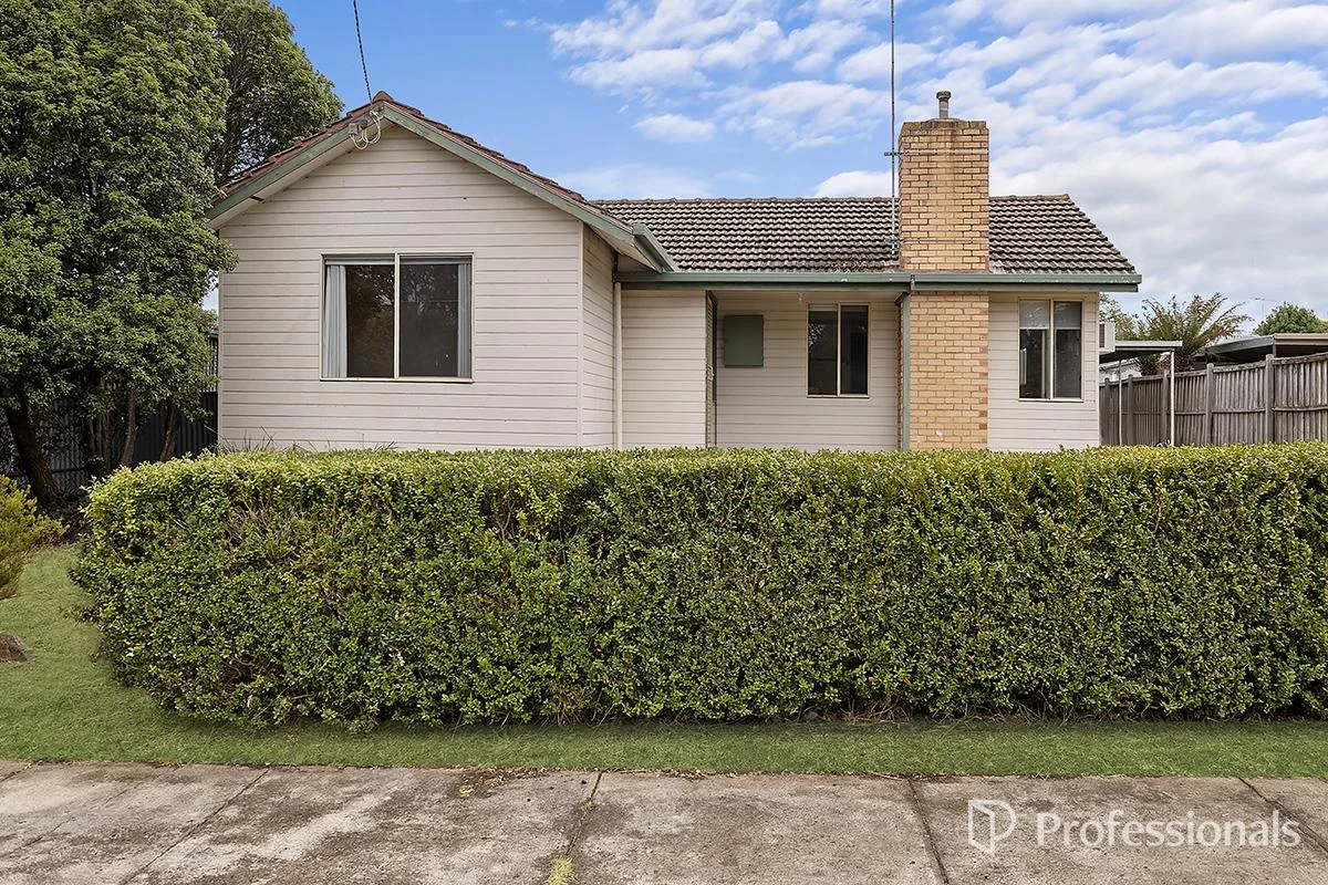 49 Kenna Avenue, Hamilton VIC 3300