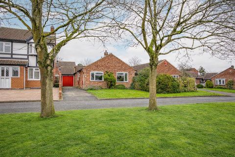Springwood Drive, Oakwood, Derby DE21