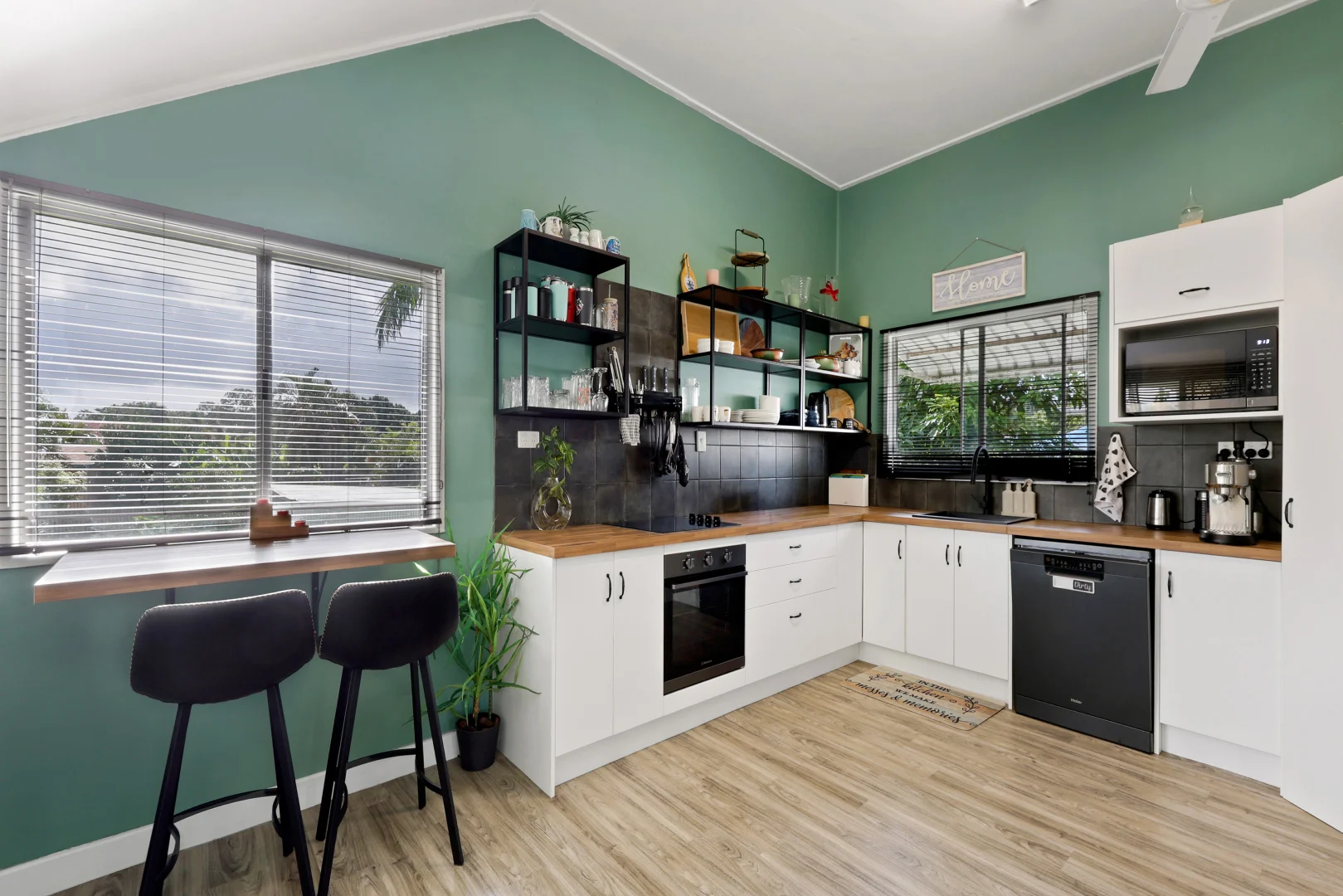 Additional image 5 of 32 Davey Street, Glenella QLD 4740