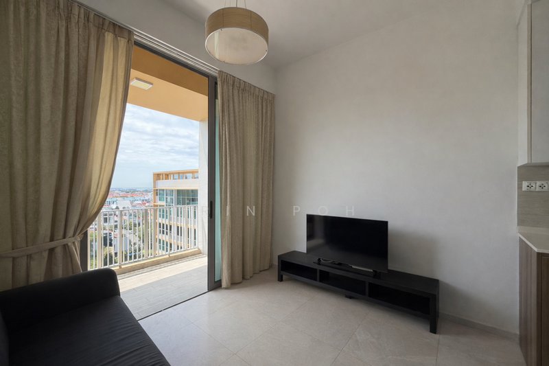 10 Bedok Rise