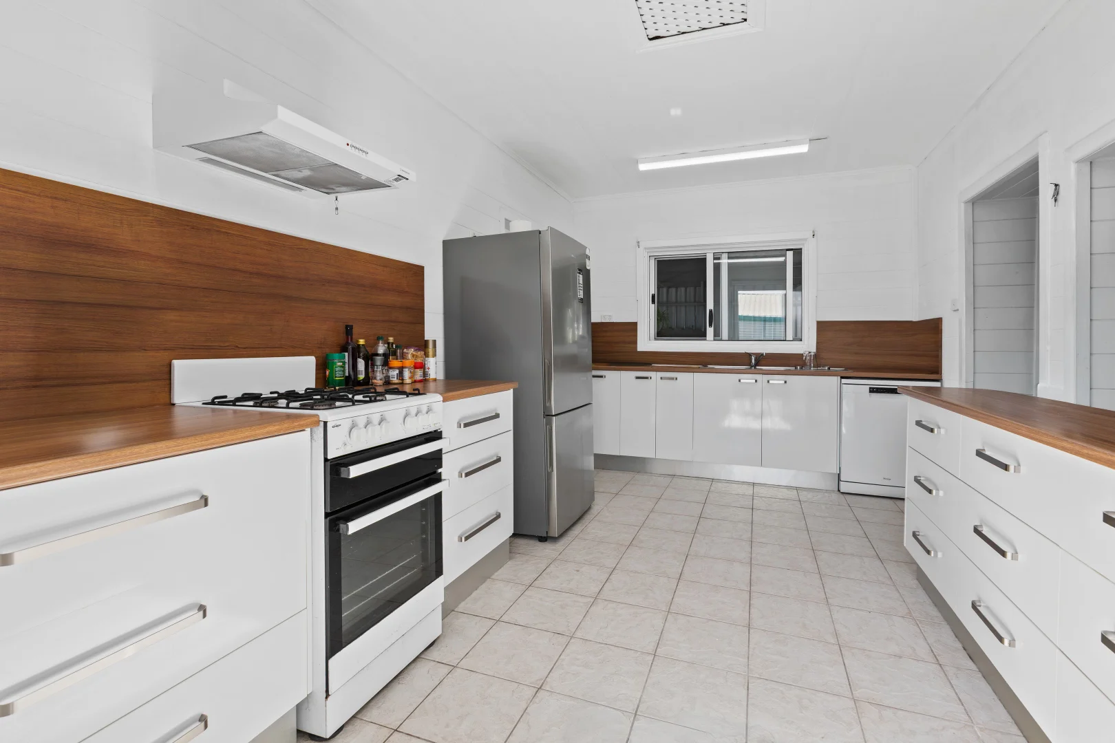 Additional image 10 of 5 Powell Street, Bowen QLD 4805