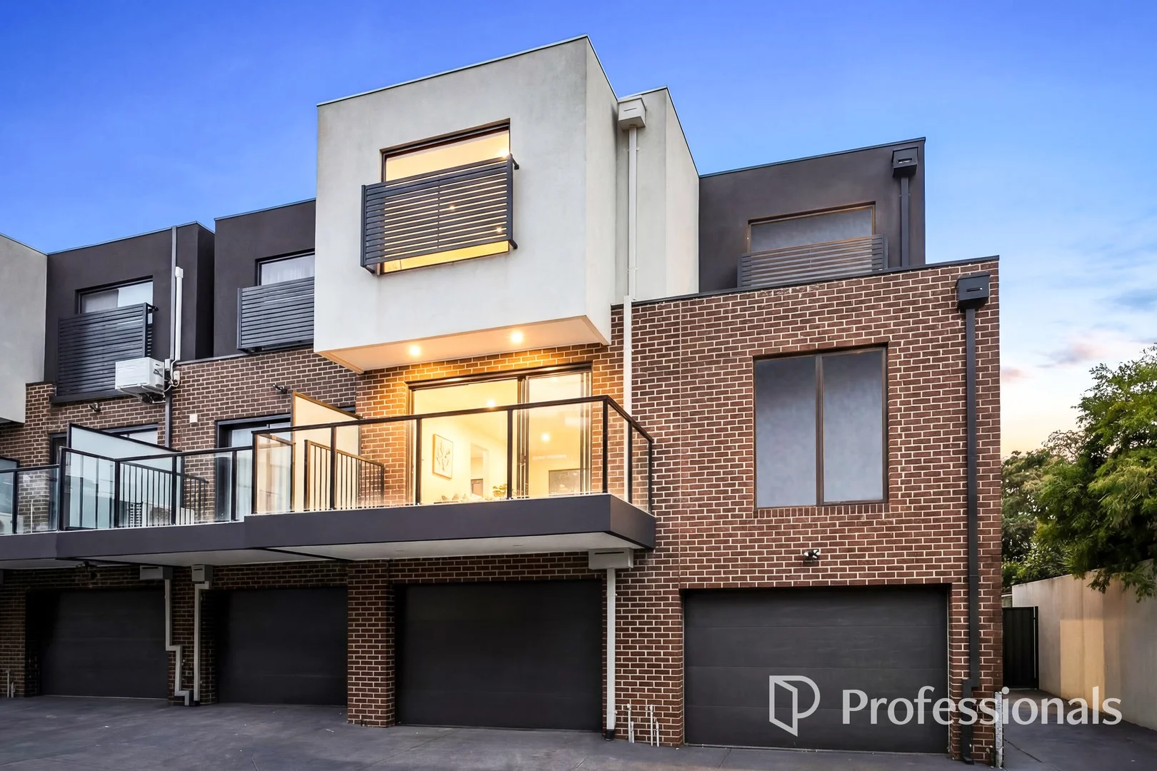 4/26 Bordeaux Street, Doncaster VIC 3108