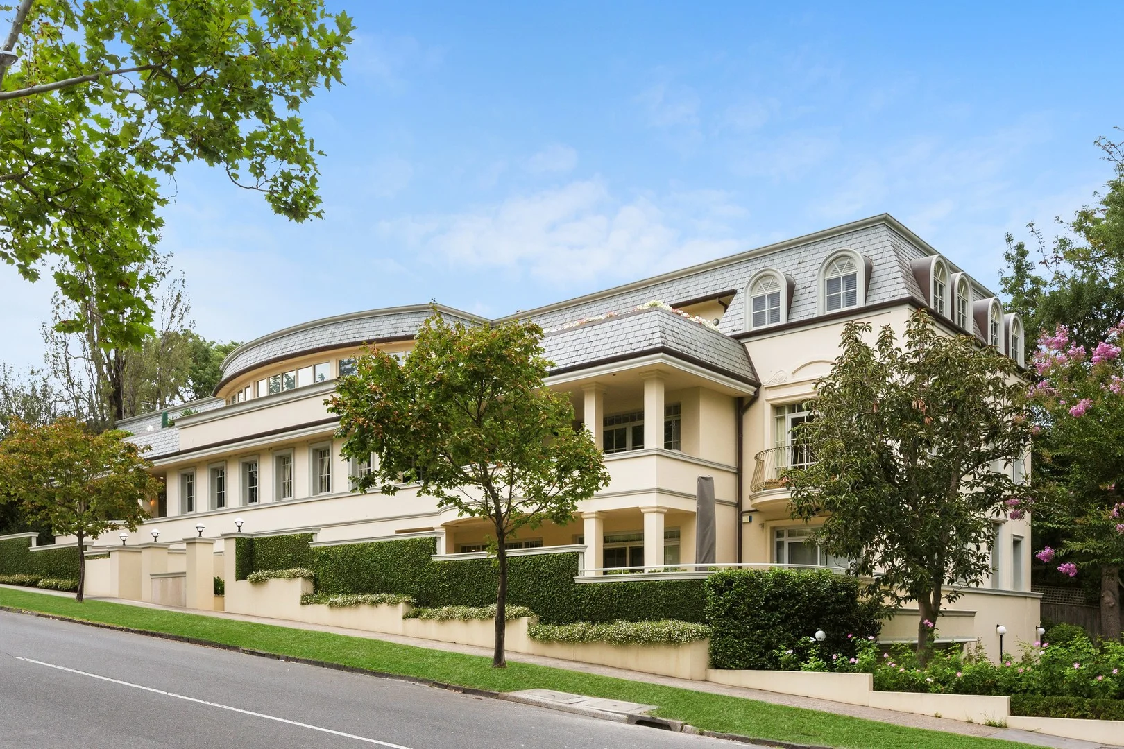 4/2a Struan Street, Toorak VIC 3142