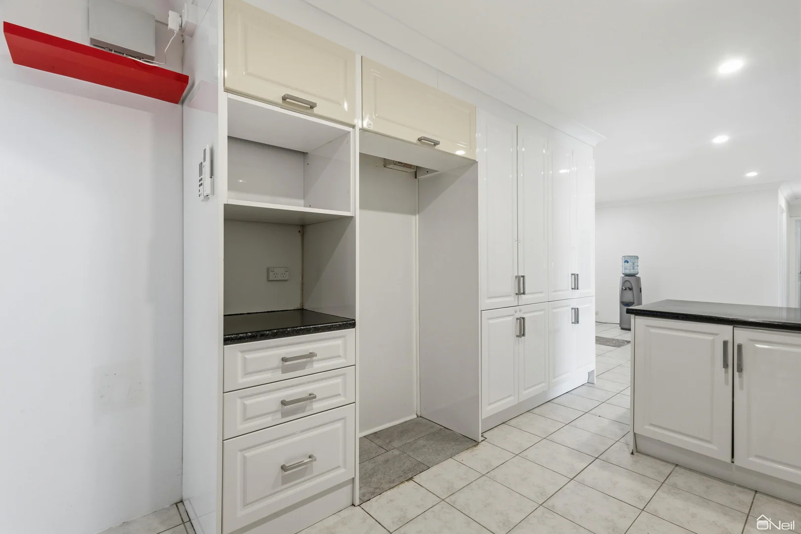 Additional image 13 of 4 Logpine Crescent, Camillo WA 6111
