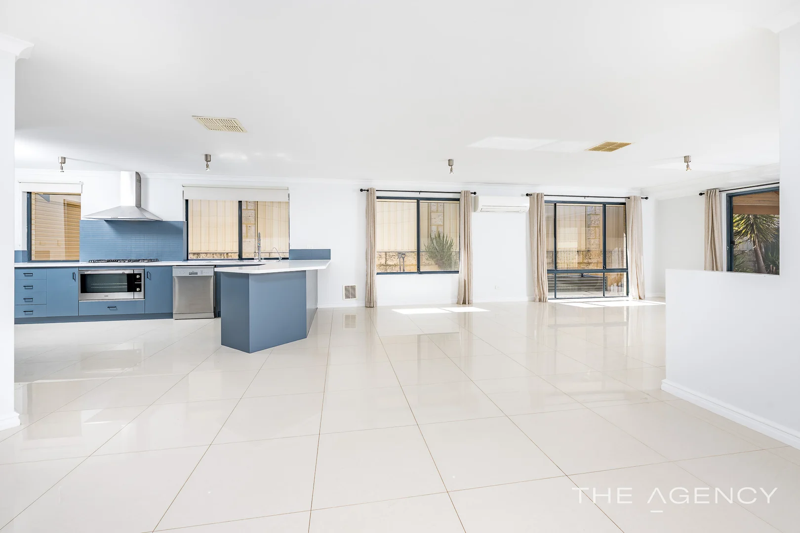 Additional image 10 of 75 Jindalee Boulevard, Jindalee WA 6036