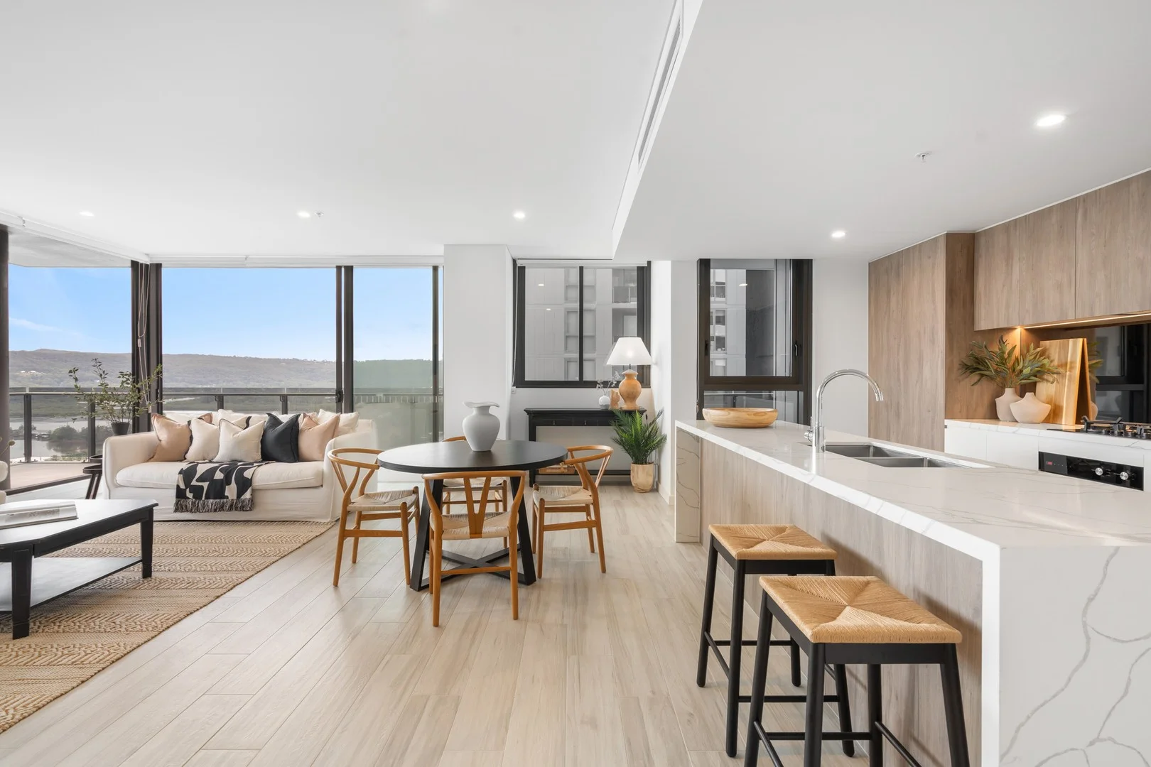 E-1706/108 Donnison Street, Gosford NSW 2250