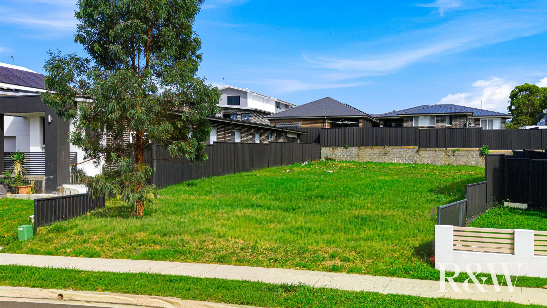 Additional image 2 of 4 FIELDHOUSE CIRCUIT, Campbelltown NSW 2560