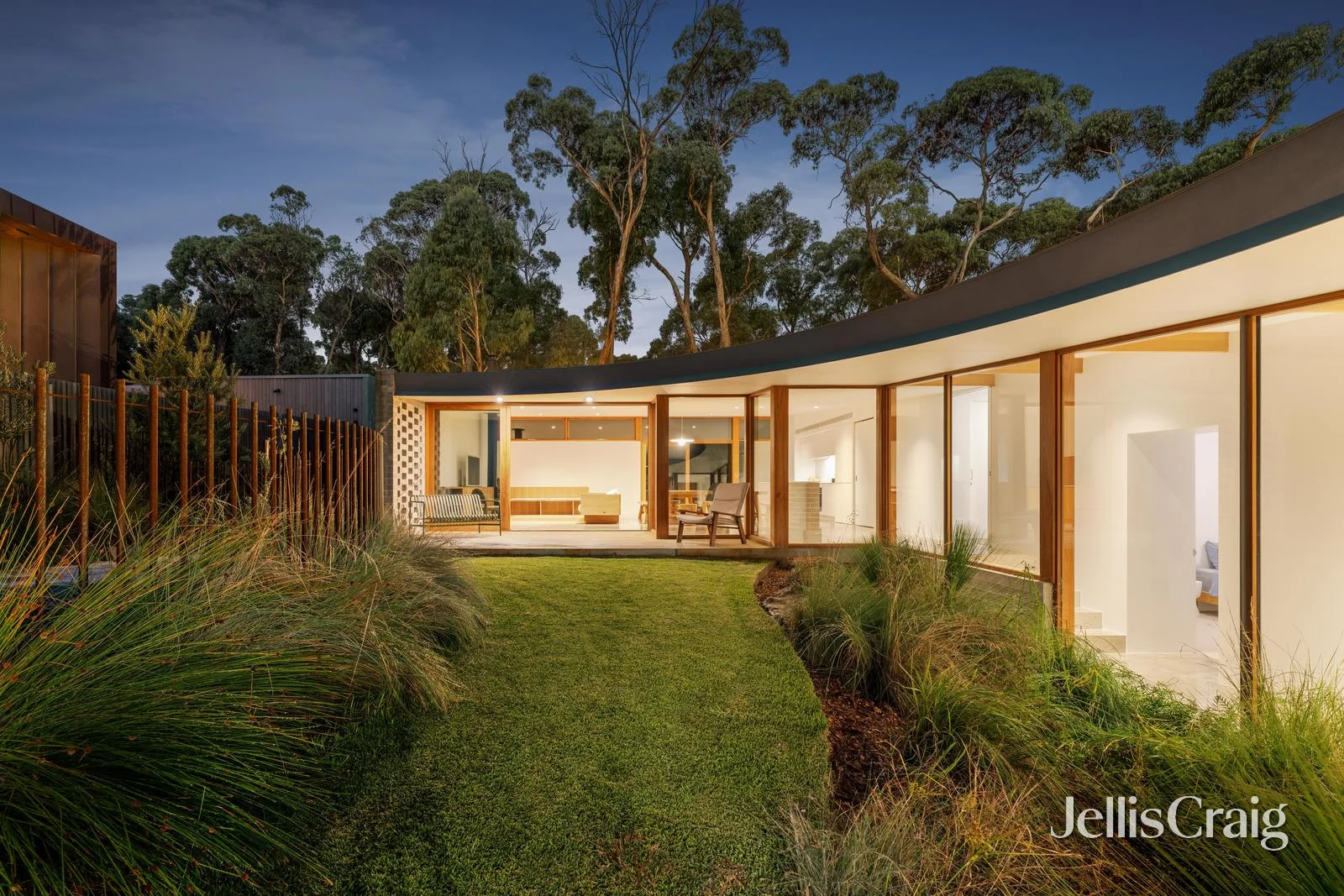 Additional image 32 of 5 Palentino Place, Brown Hill VIC 3350