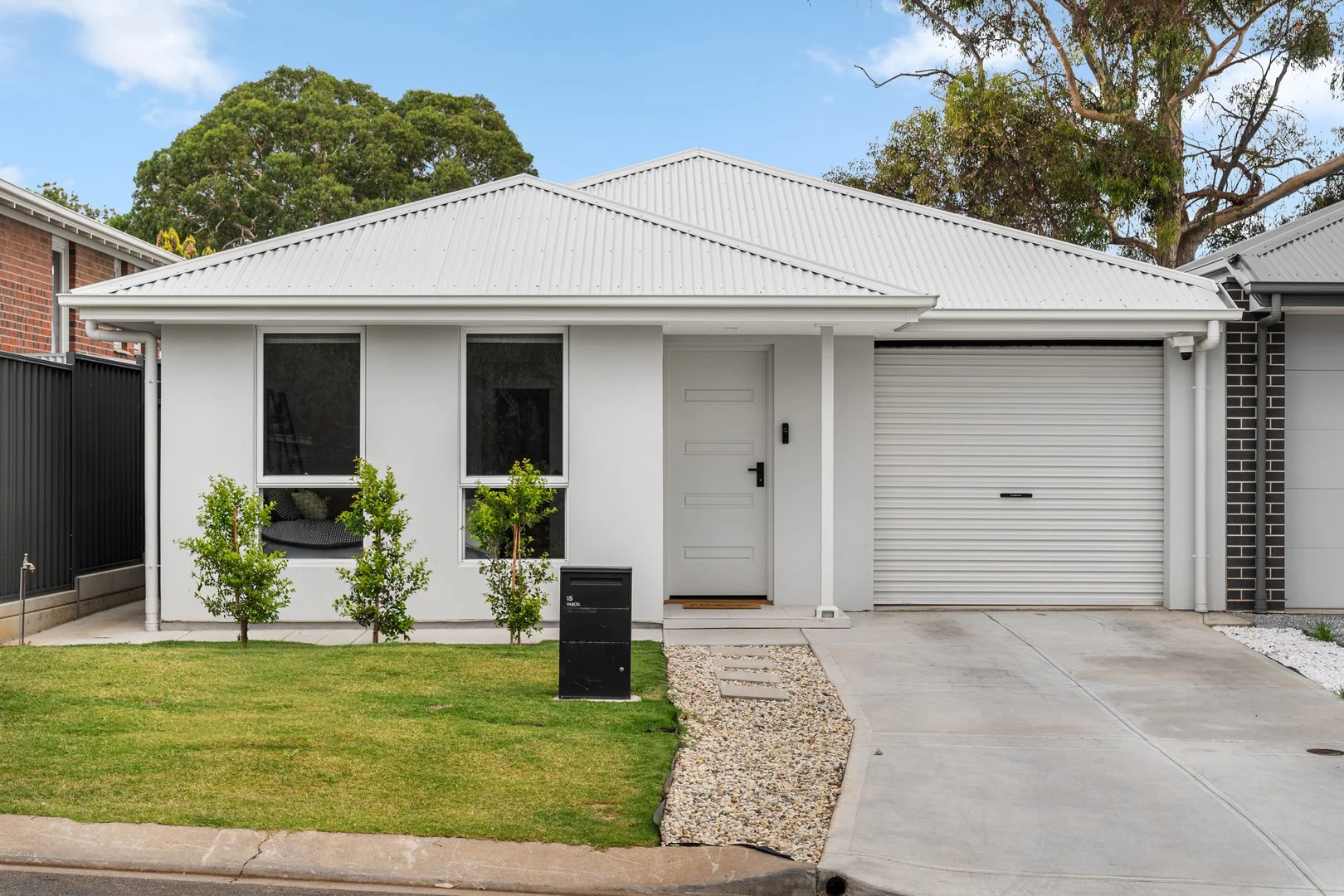15 Flavian Crescent, Morphett Vale SA 5162