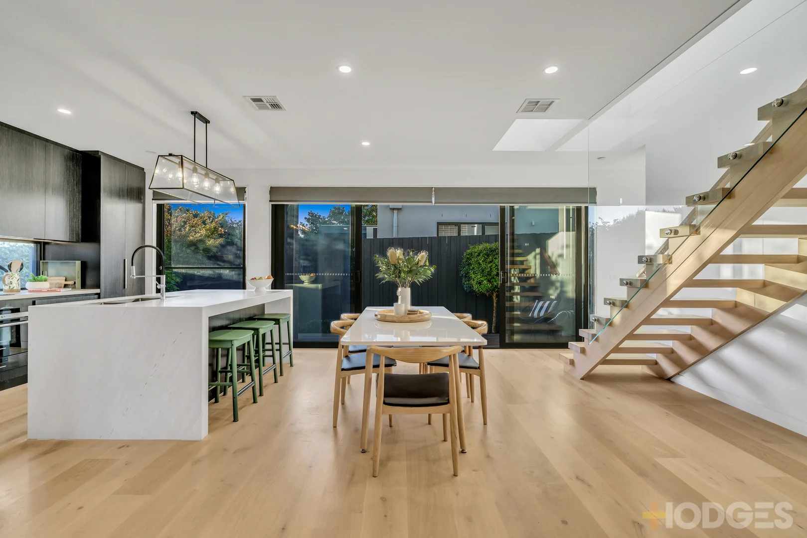 Additional image 3 of 3/16 The Corso, Parkdale VIC 3195