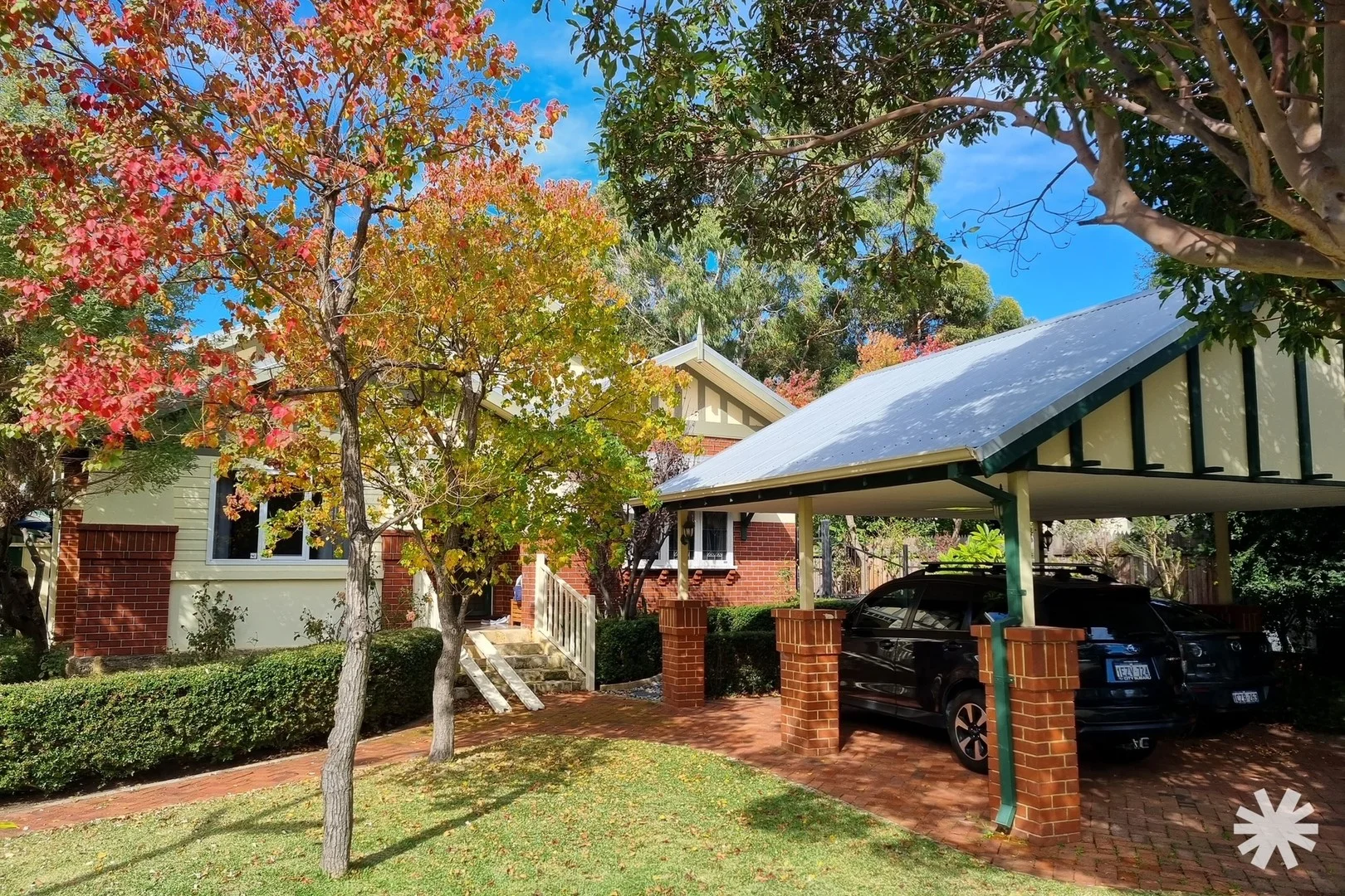 15 Salisbury Road, Rivervale WA 6103