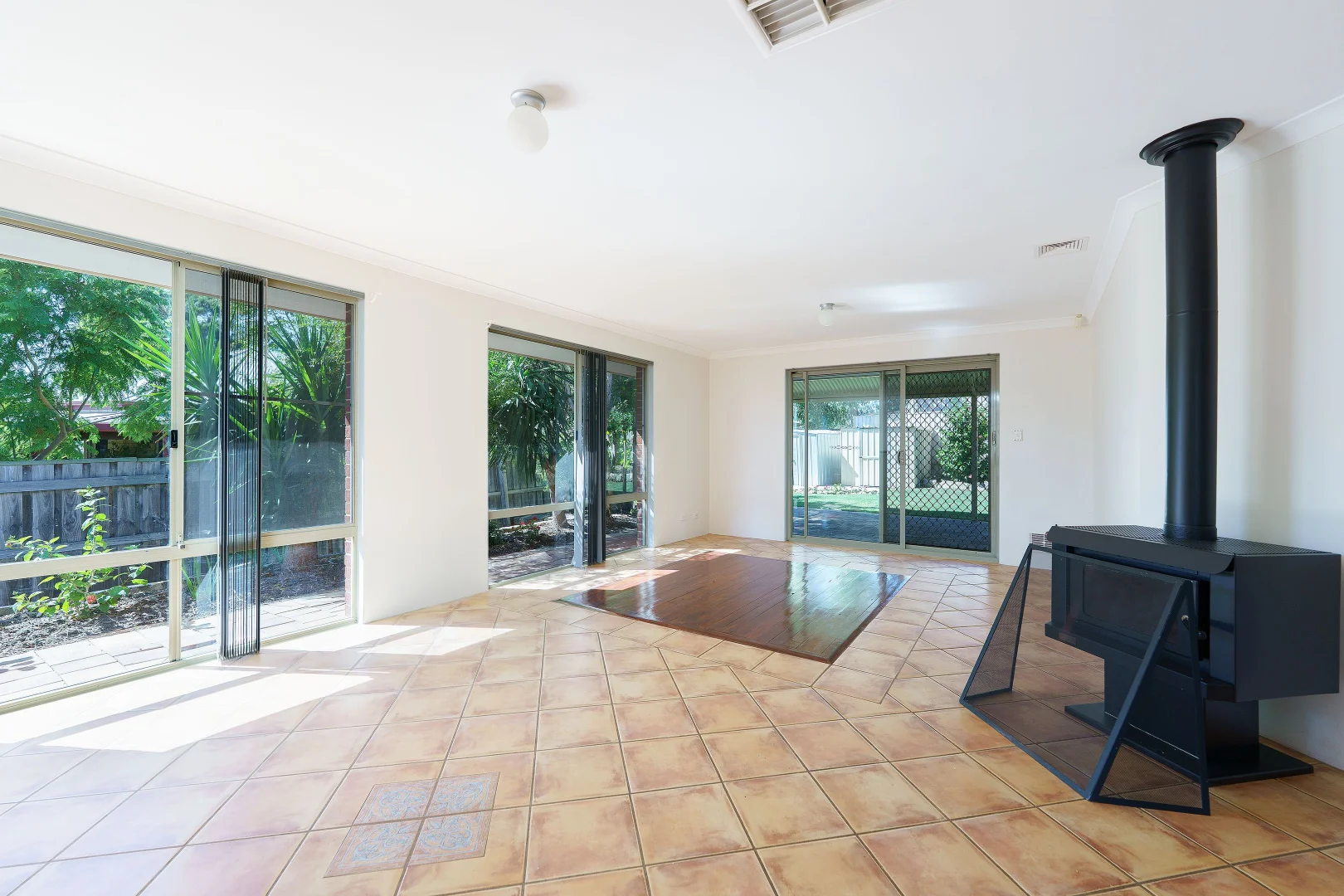 15 Kennett Place, Dawesville WA 6211 photo 5