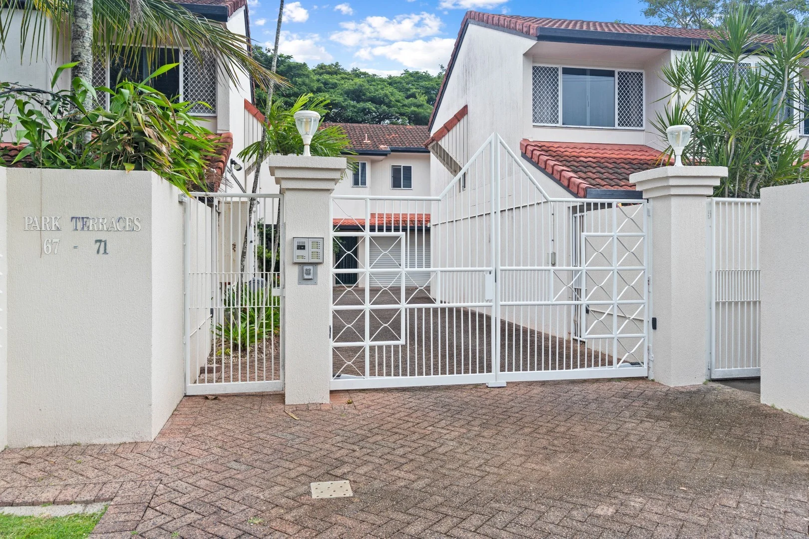 Additional image 10 of 8/67-71 Digger Street, Cairns North QLD 4870