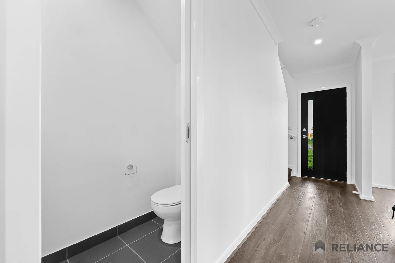 1 Selma Walk, Donnybrook VIC 3064 photo 2