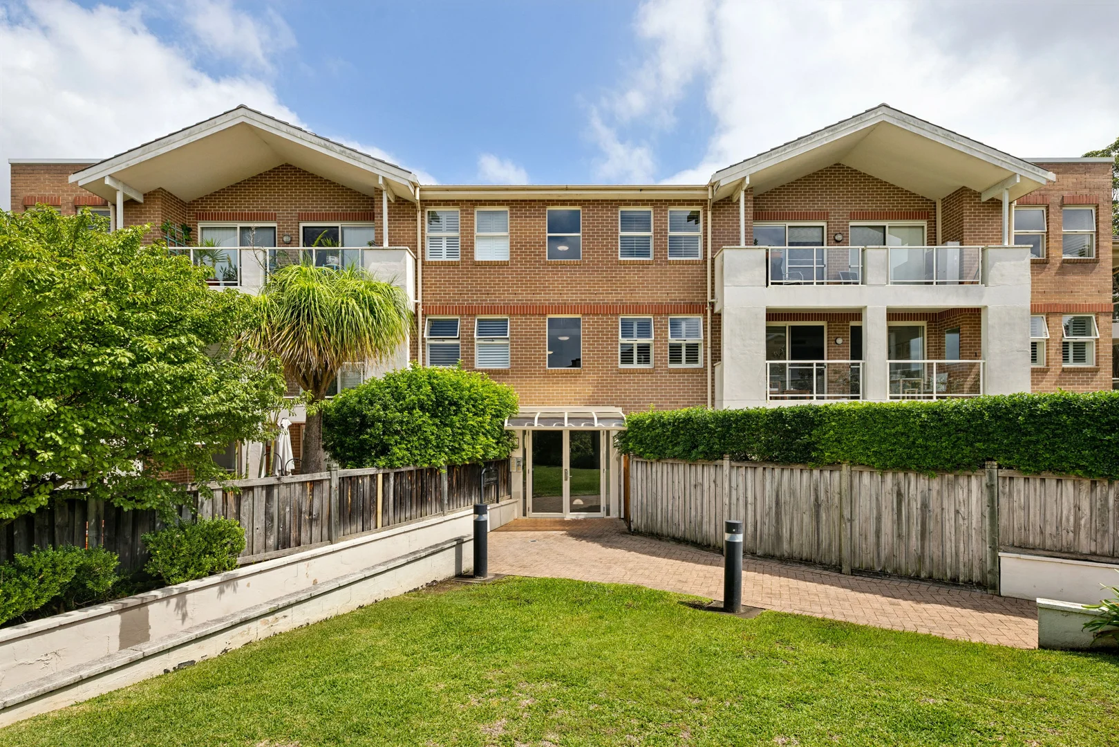 Additional image 18 of 206/16 Karrabee Avenue, Huntleys Cove NSW 2111