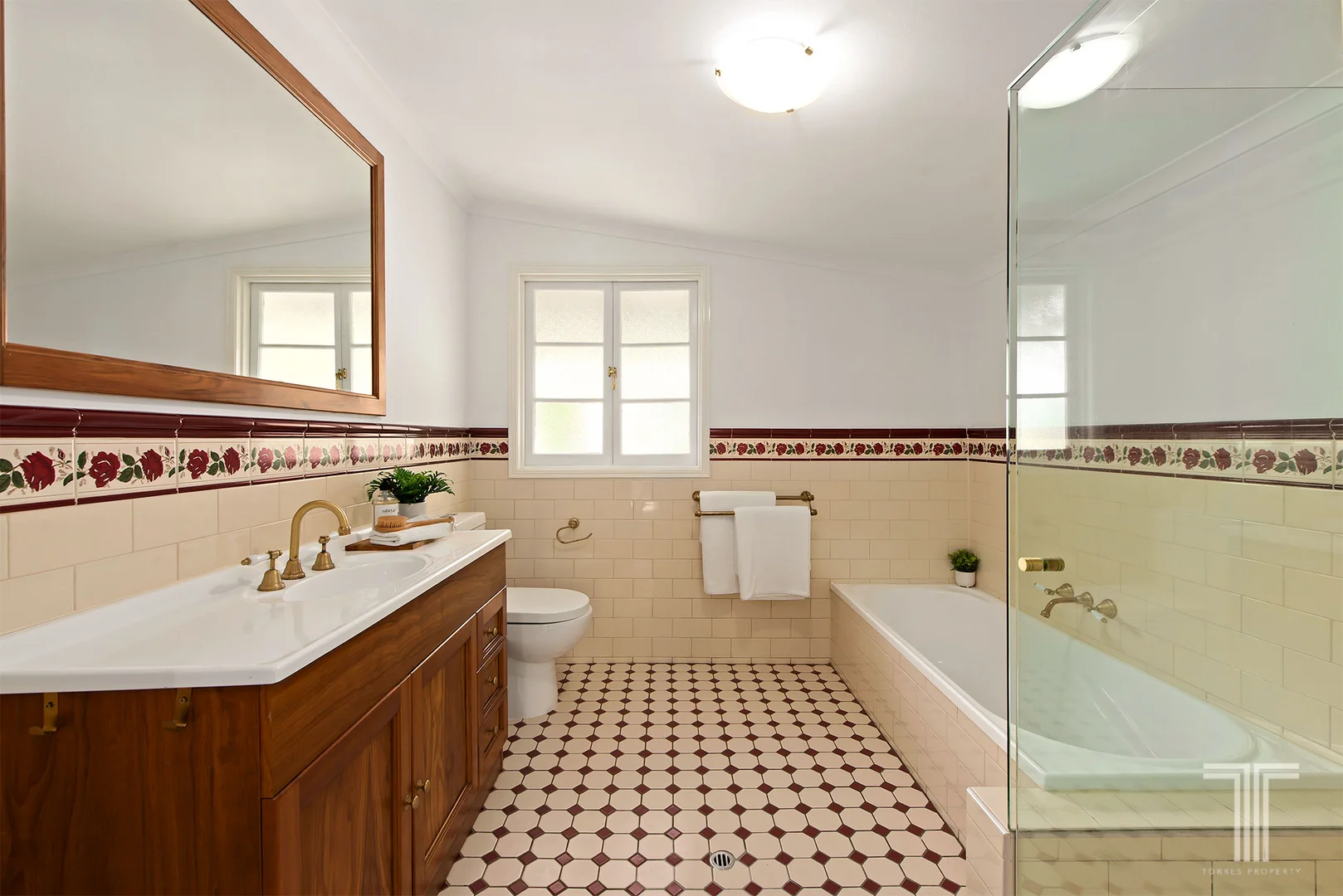 Additional image 11 of 31 Sterculia Avenue, Holland Park West QLD 4121