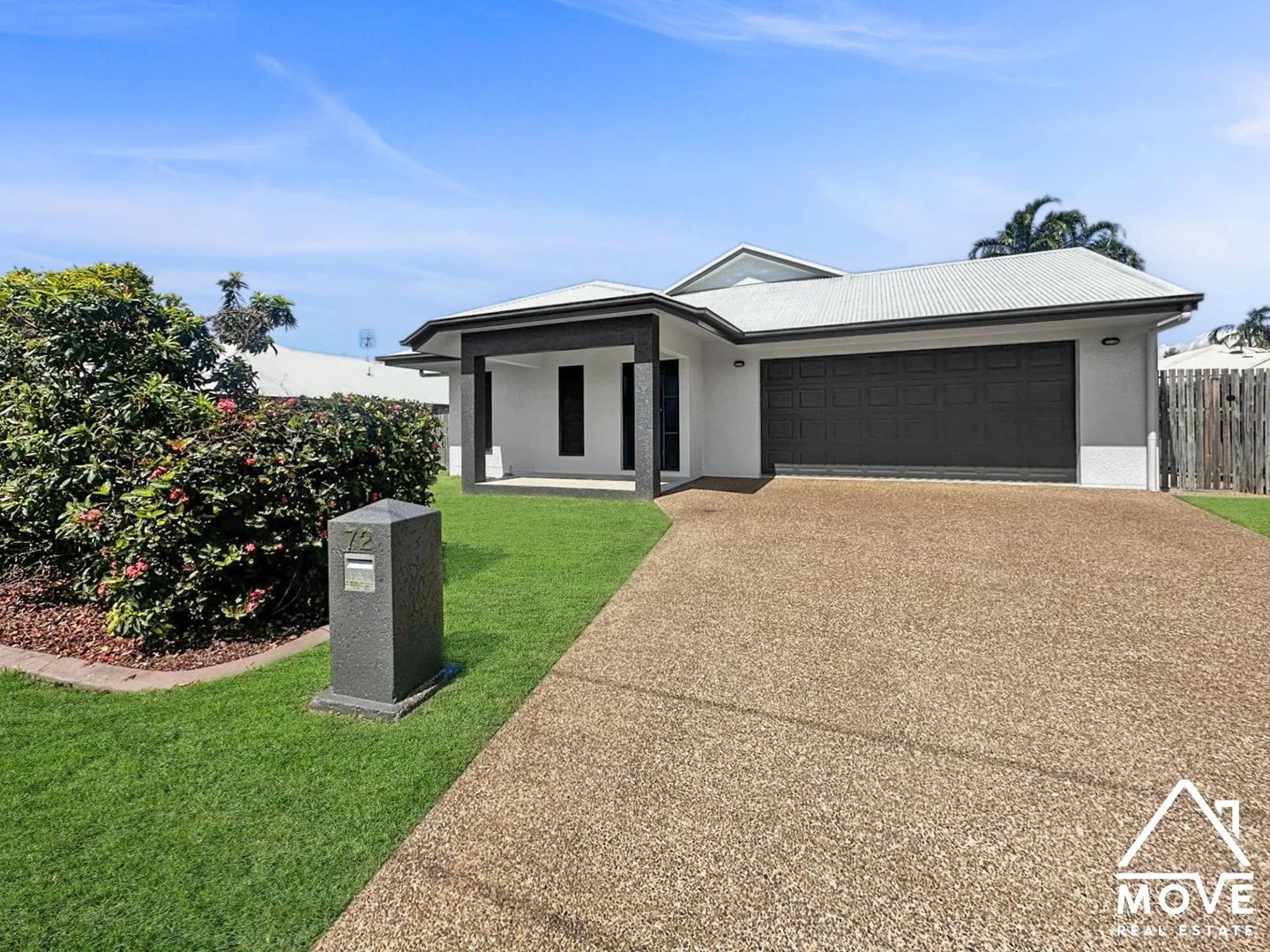 72 Corbett Street, Mount Louisa QLD 4814