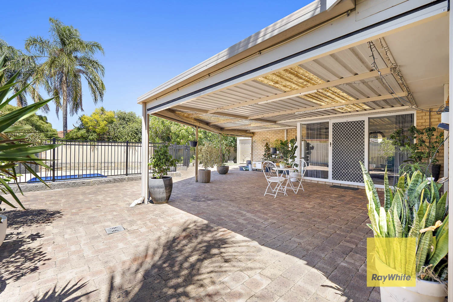 Additional image 21 of 4 Lakesend Road, Thornlie WA 6108